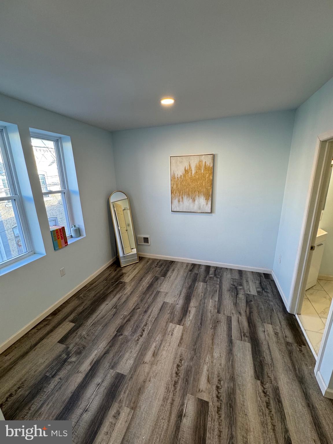 HARRISBURG CITY - Residential