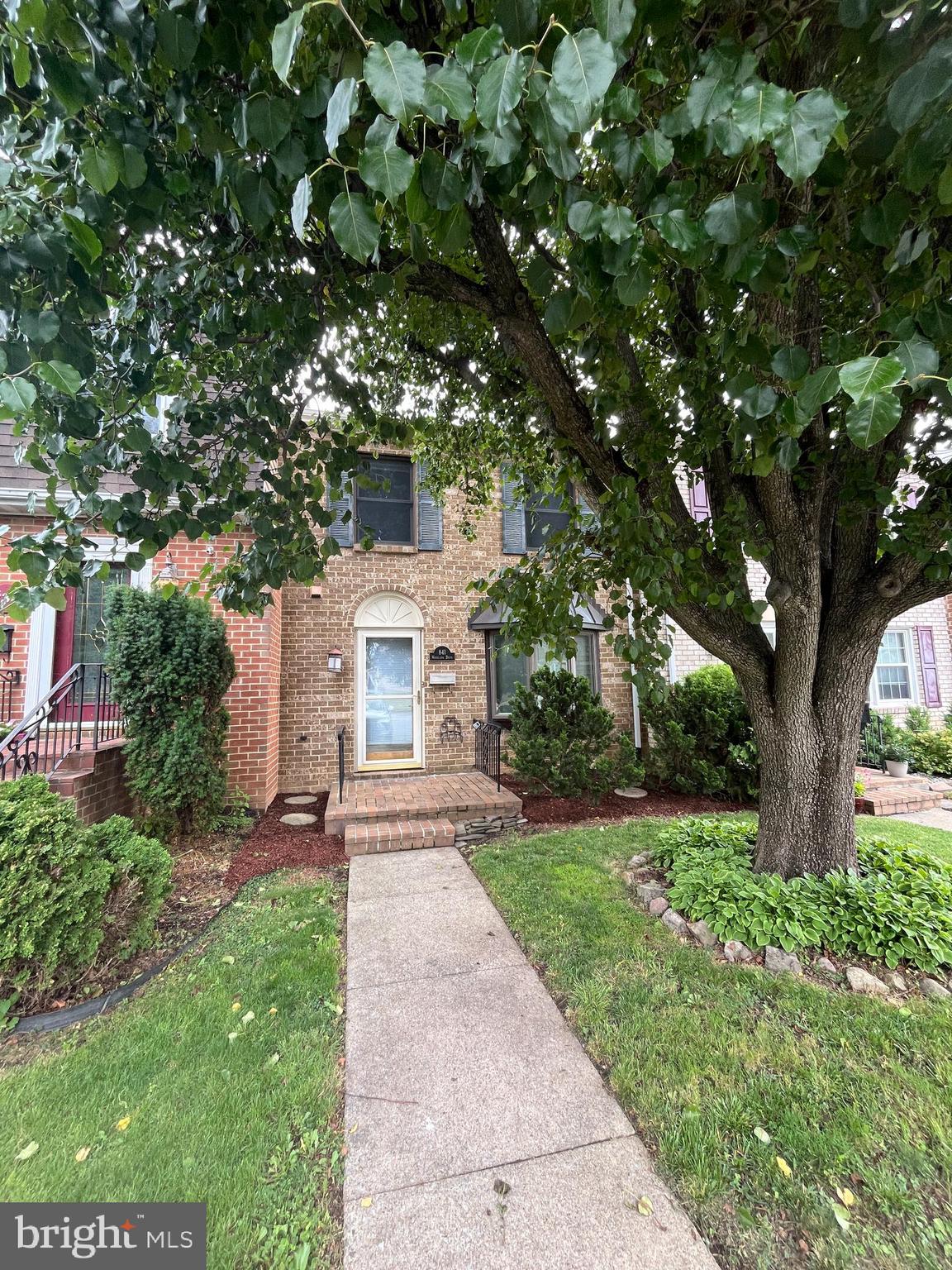 COLDBROOK - Residential