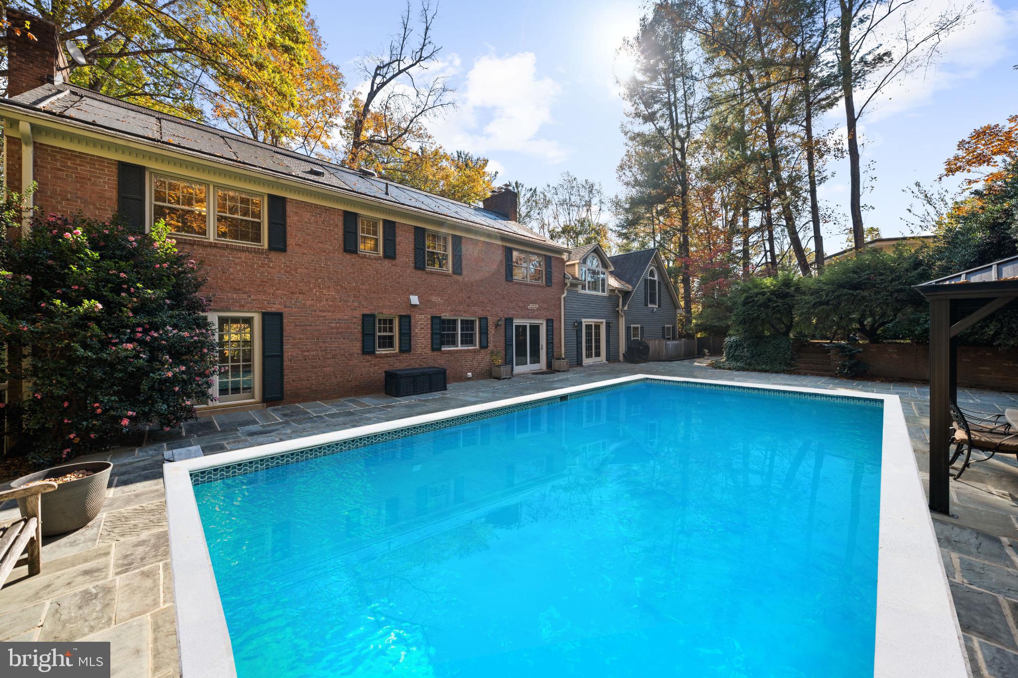 PARKVIEW HILLS - Residential