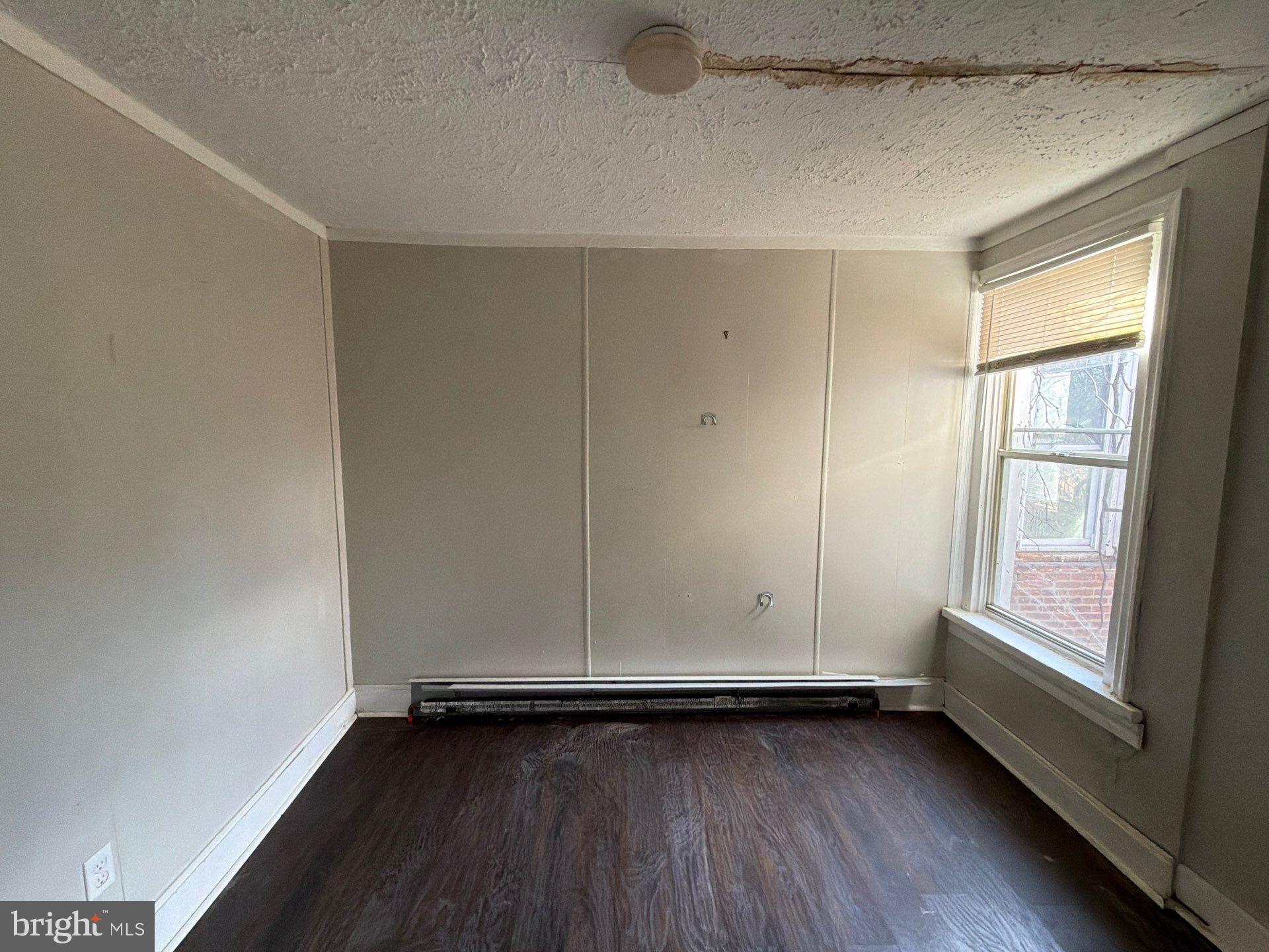 GERMANTOWN - Residential