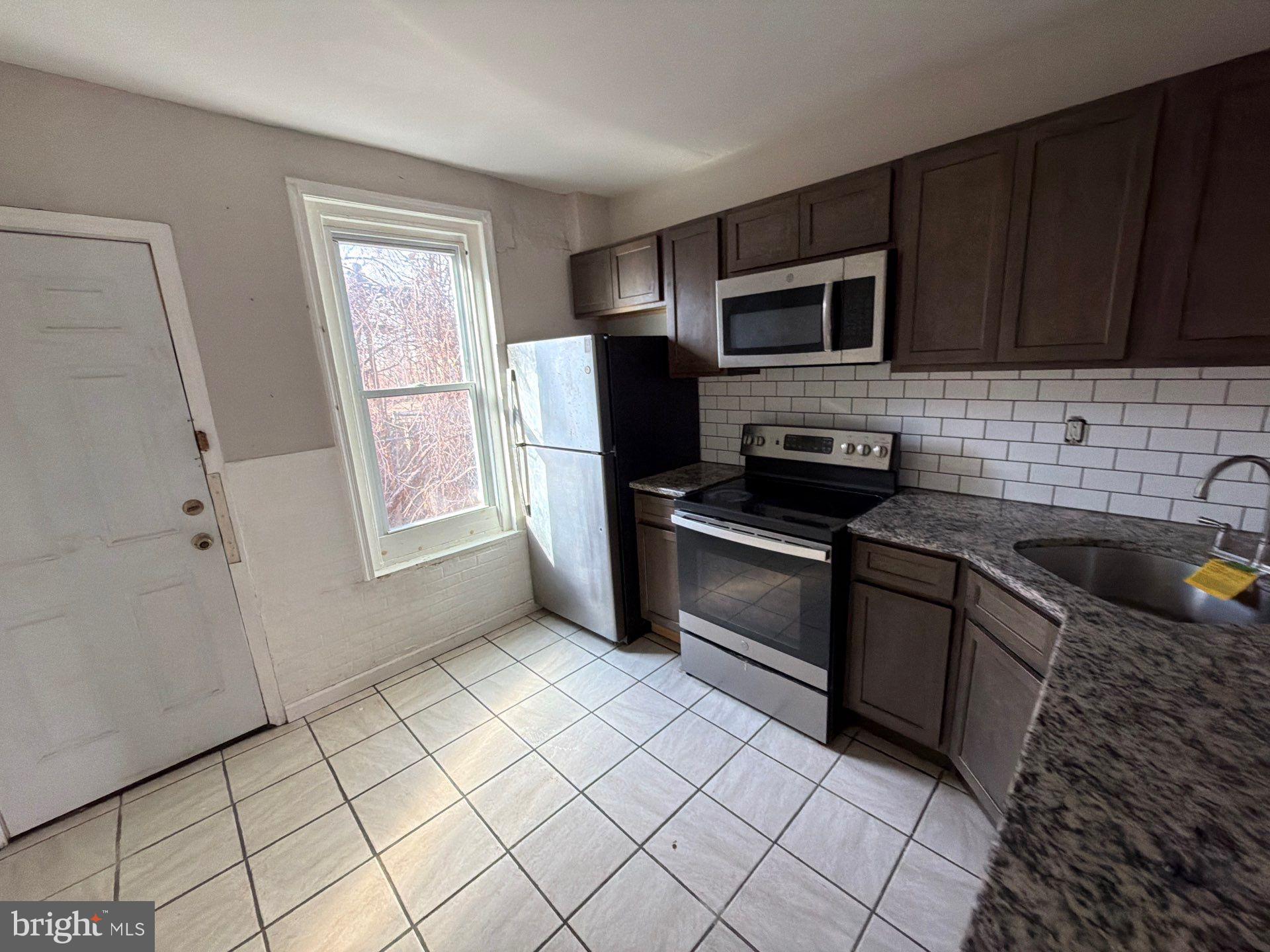 GERMANTOWN - Residential