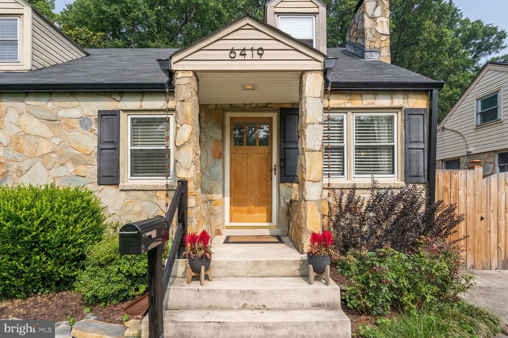 NEW ALEXANDRIA - Residential