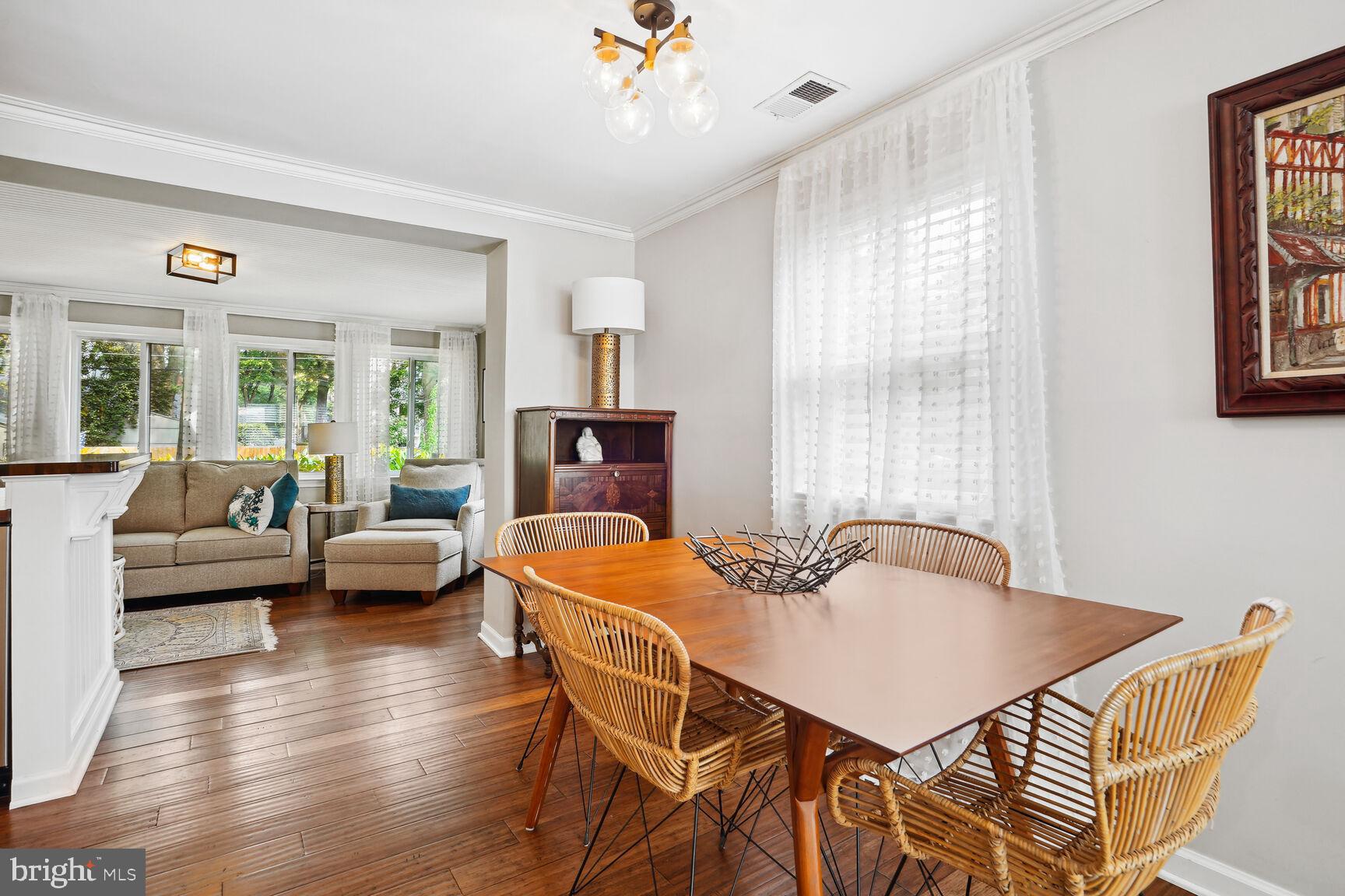 NEW ALEXANDRIA - Residential