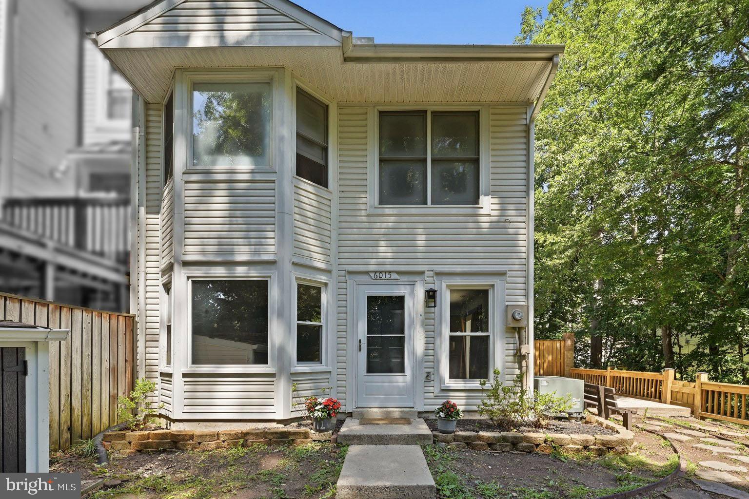 SUNSET RIDGE - Residential