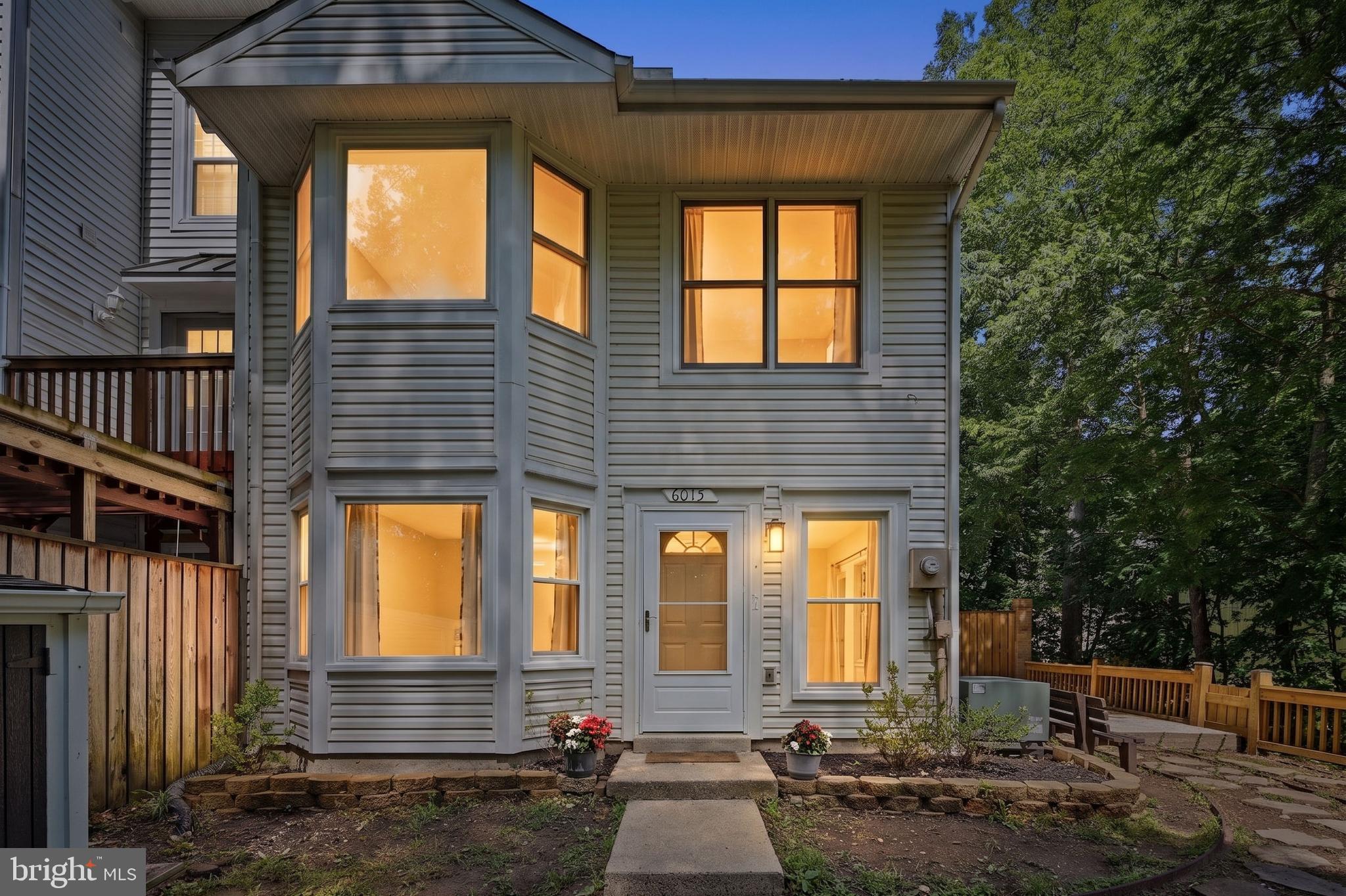 SUNSET RIDGE - Residential