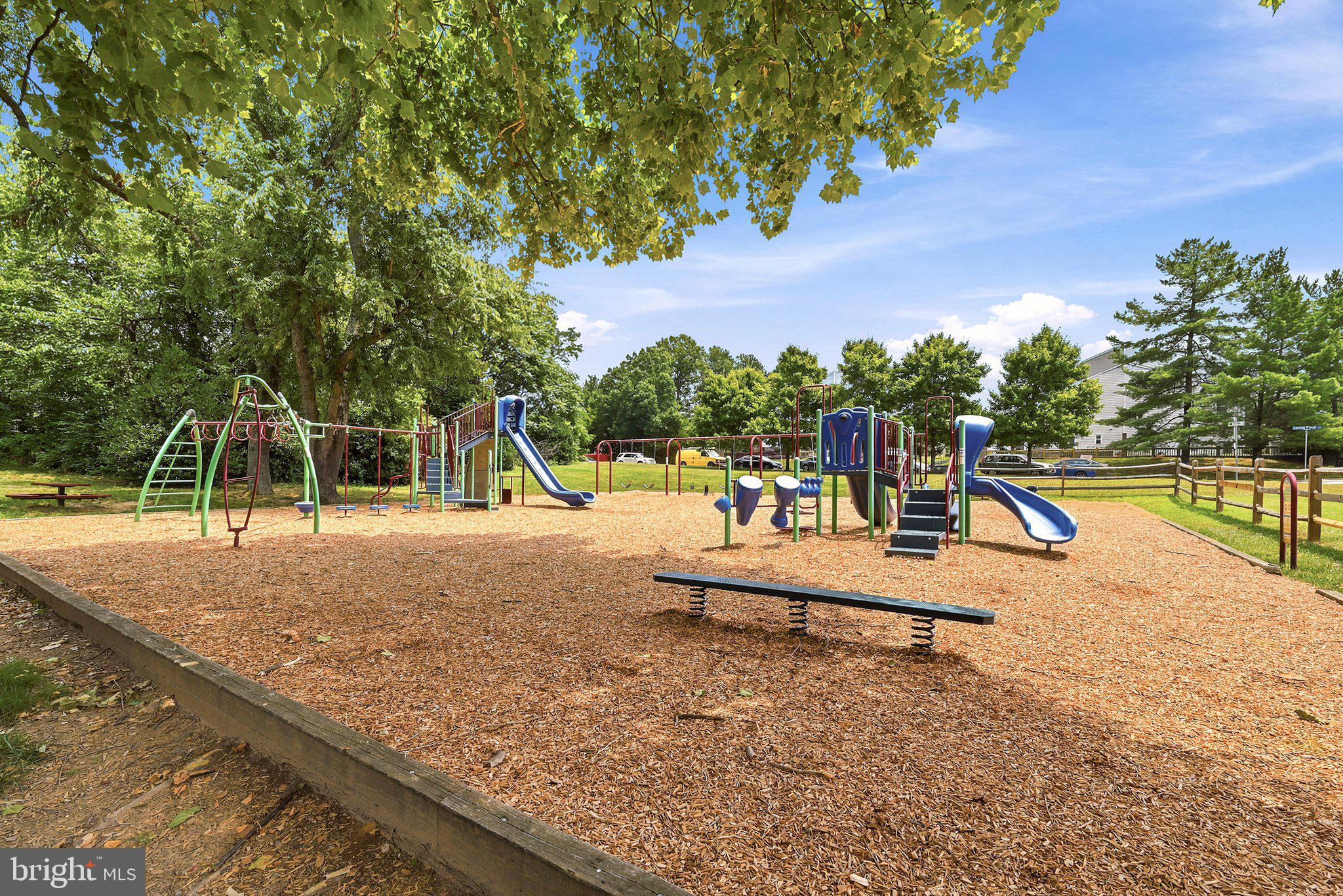 SUNSET RIDGE - Residential