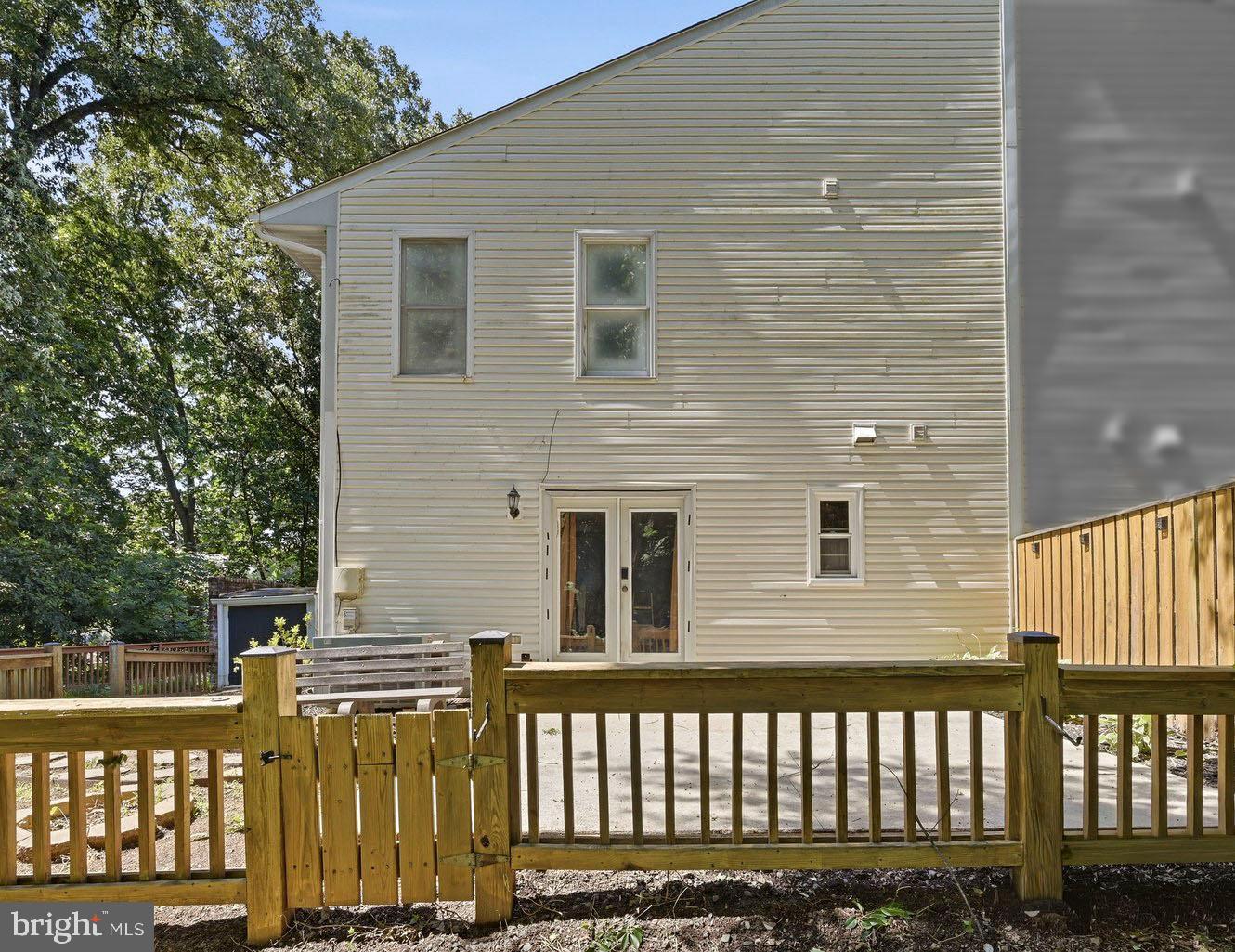 SUNSET RIDGE - Residential