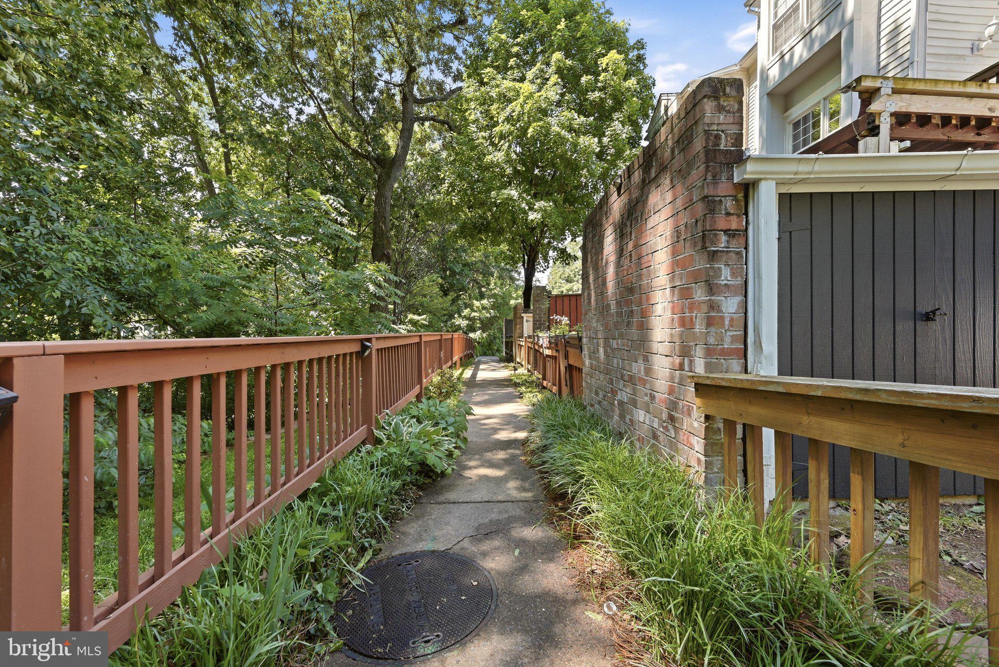 SUNSET RIDGE - Residential