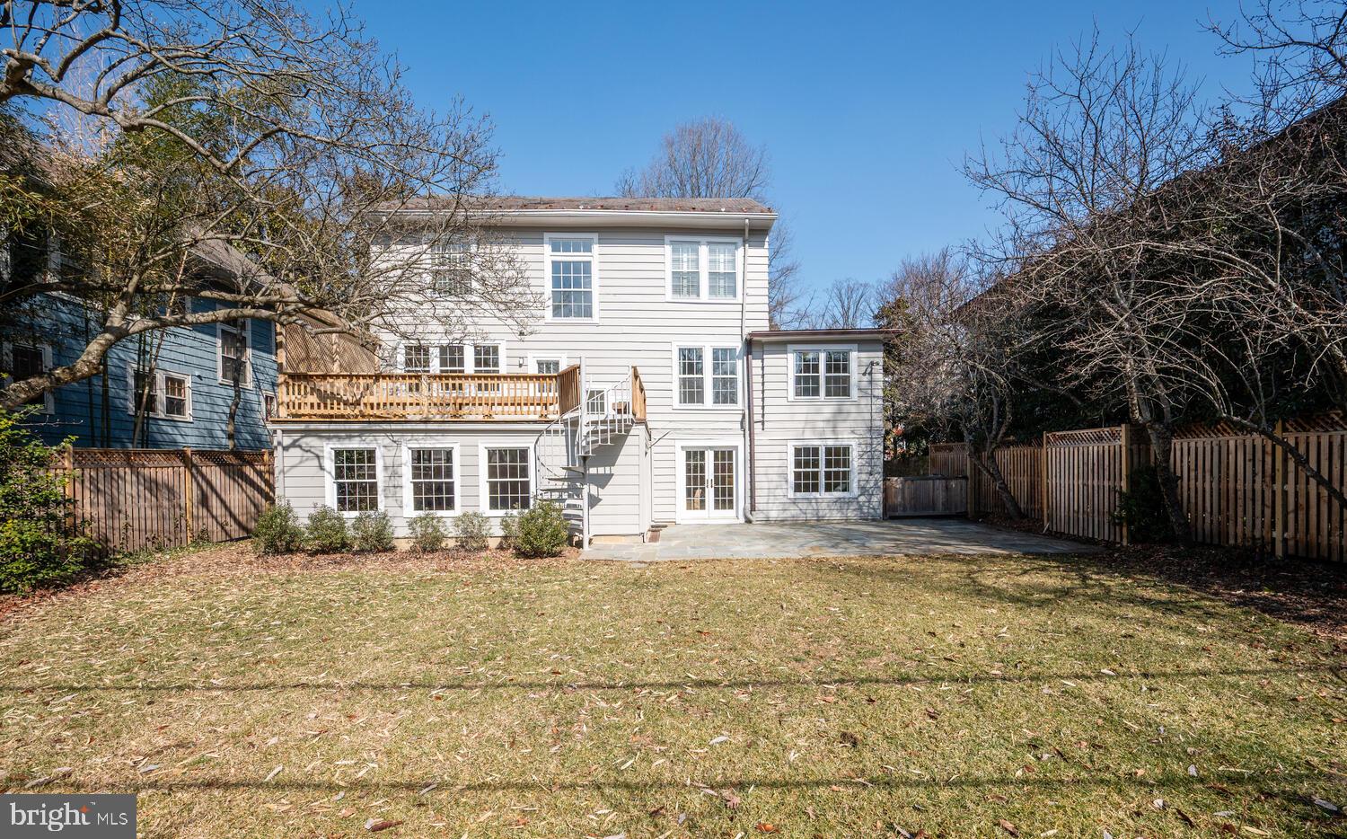 CHEVY CHASE VILLAGE - Residential