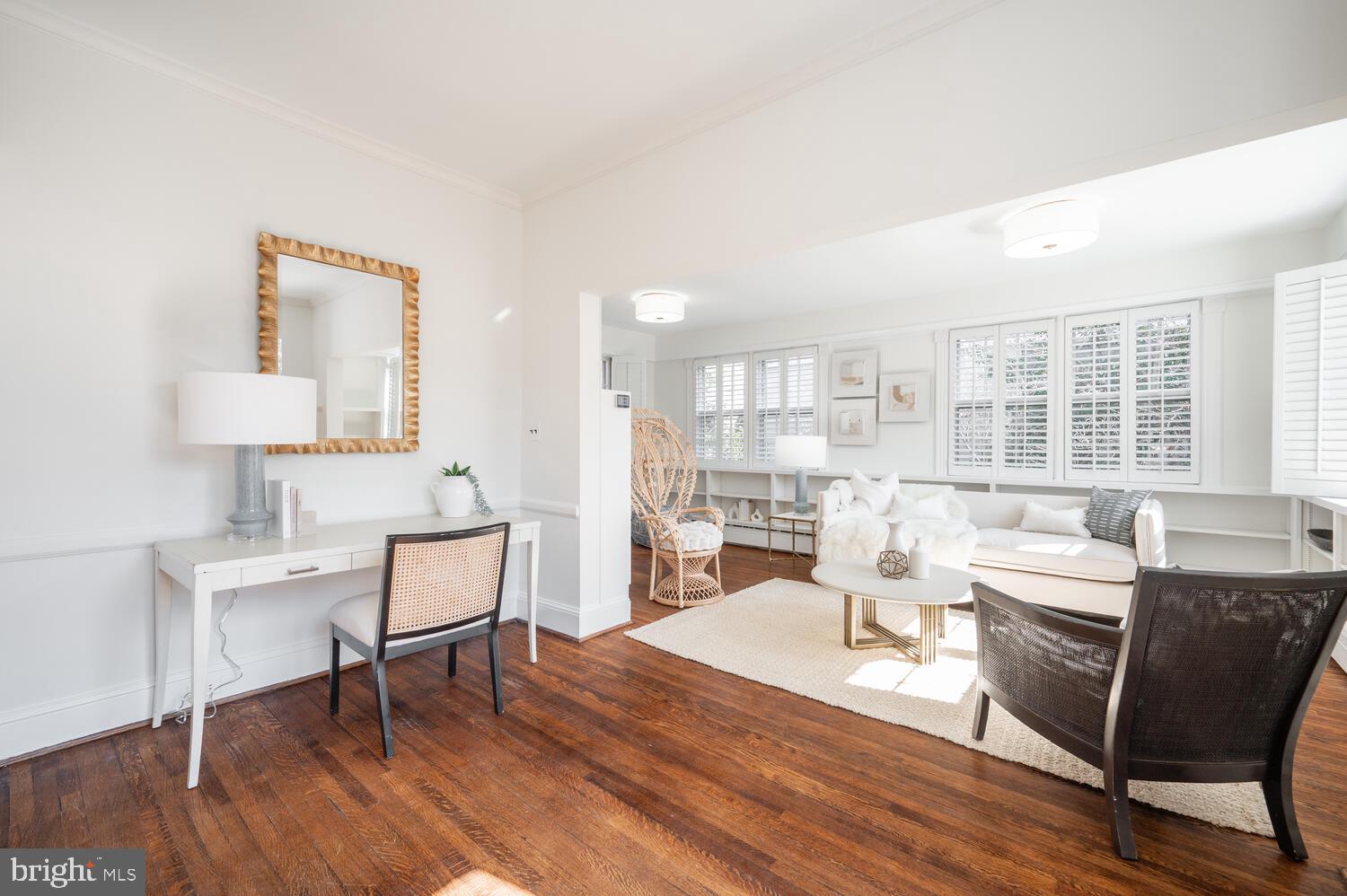 CHEVY CHASE VILLAGE - Residential