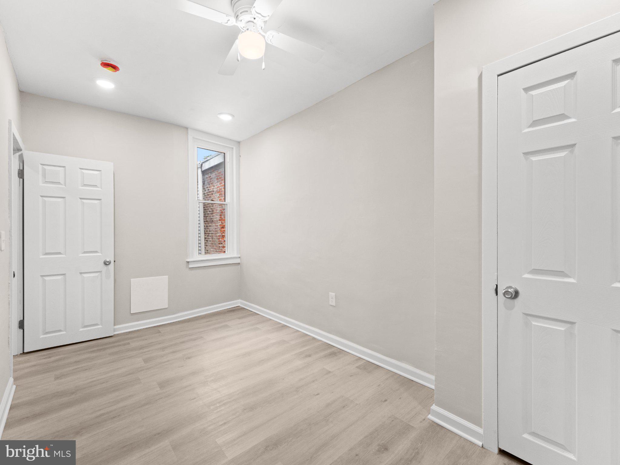 PORT RICHMOND - Residential