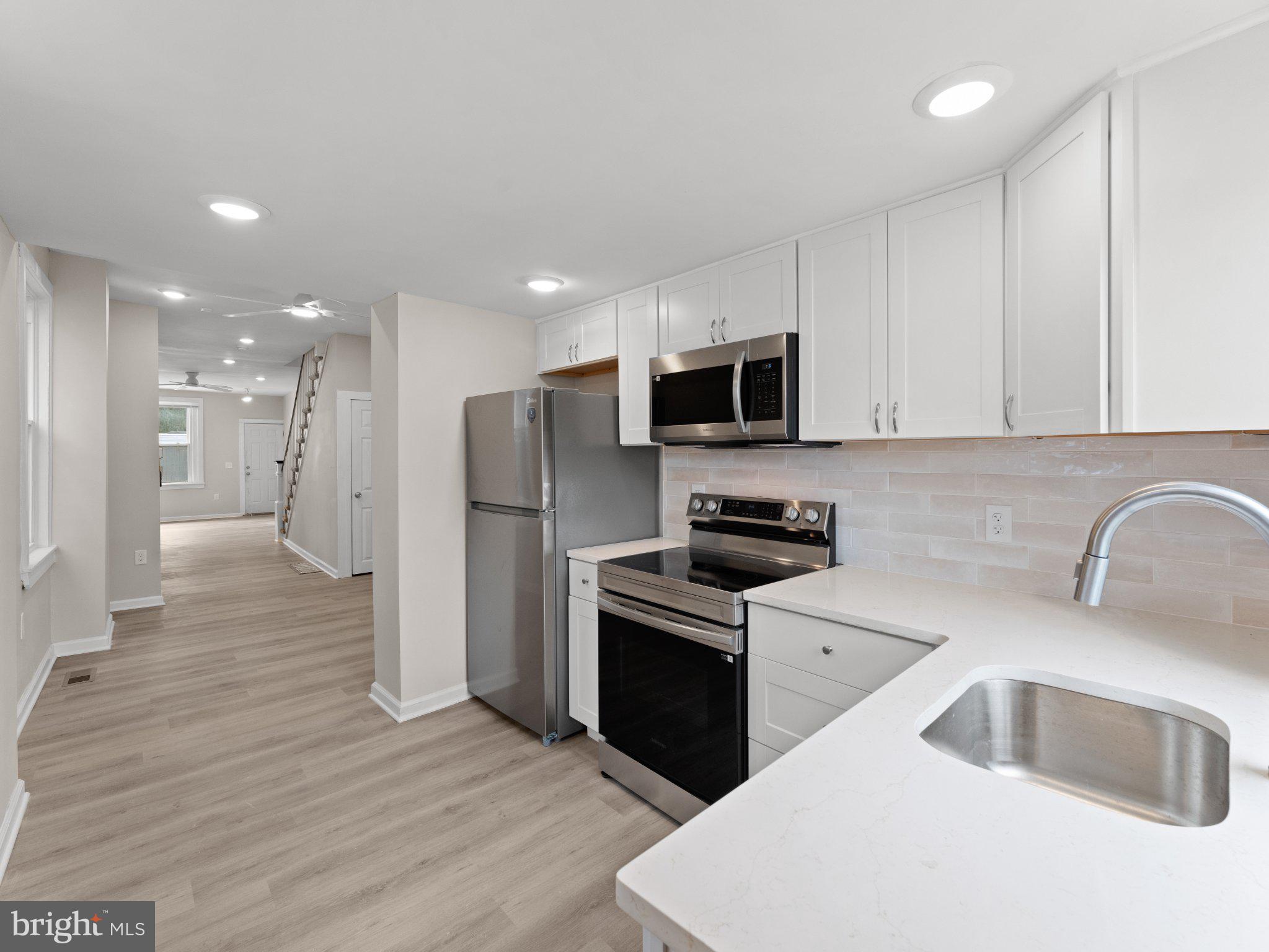 PORT RICHMOND - Residential