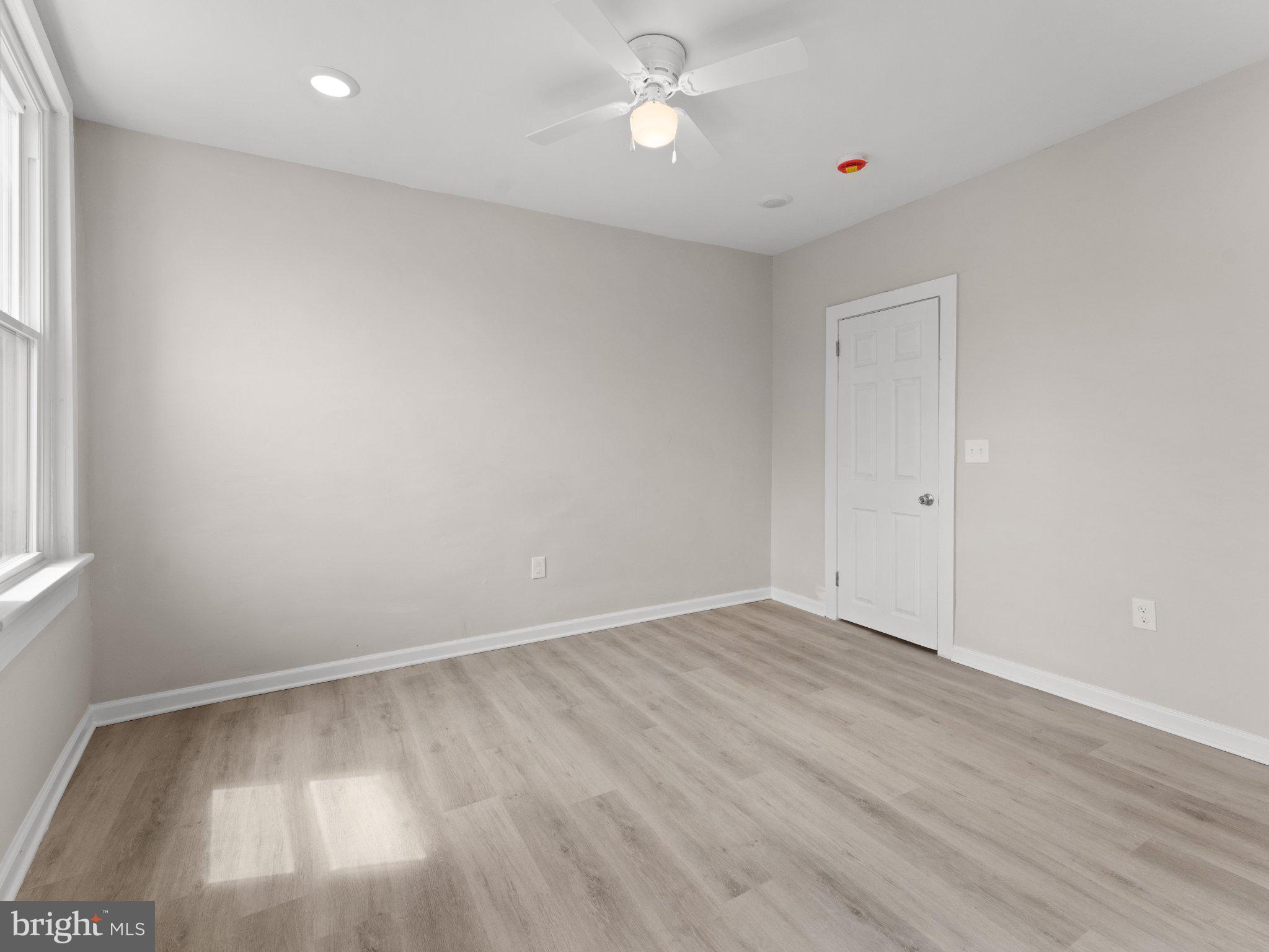 PORT RICHMOND - Residential