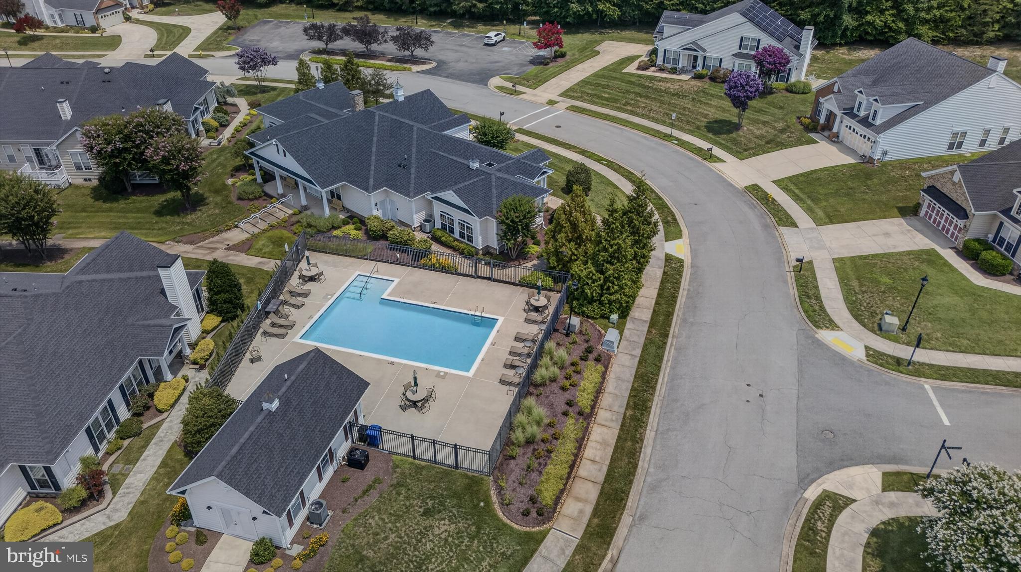 HAWTHORNE GREENE - Residential