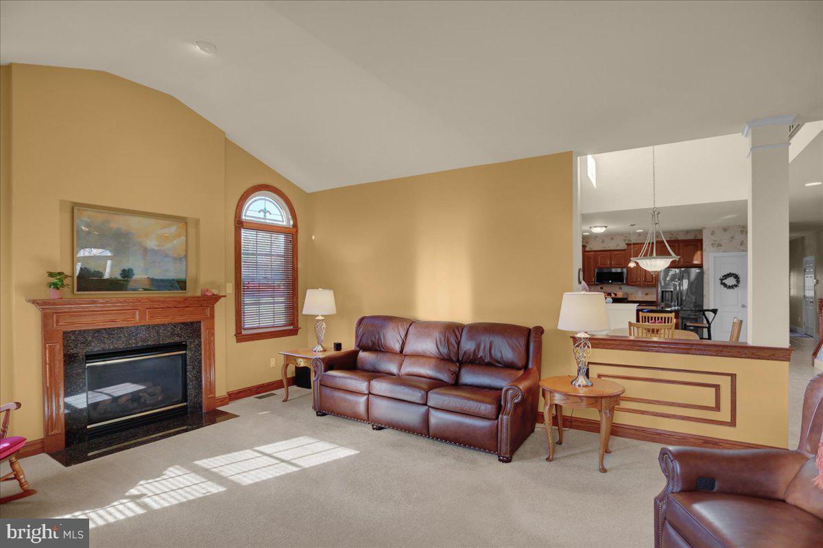 ROSEWOOD HILLS - Residential