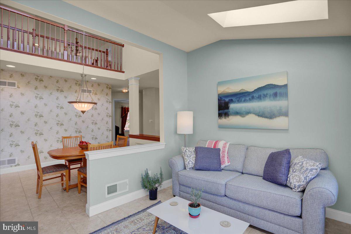 ROSEWOOD HILLS - Residential