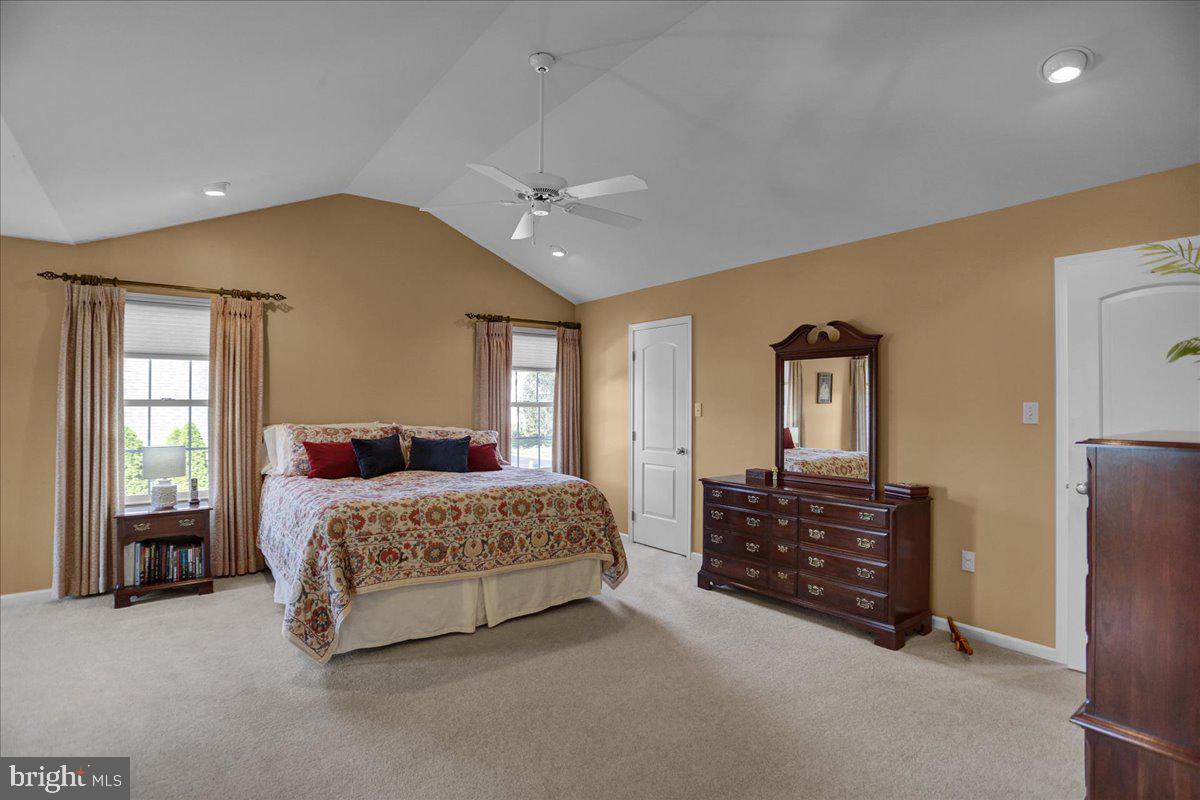 ROSEWOOD HILLS - Residential