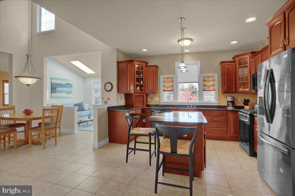 ROSEWOOD HILLS - Residential