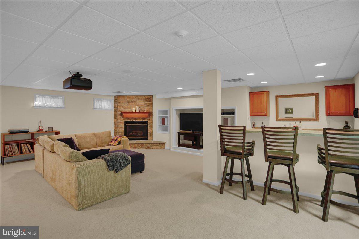 ROSEWOOD HILLS - Residential
