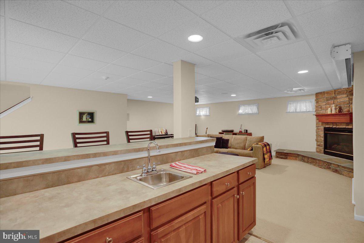 ROSEWOOD HILLS - Residential