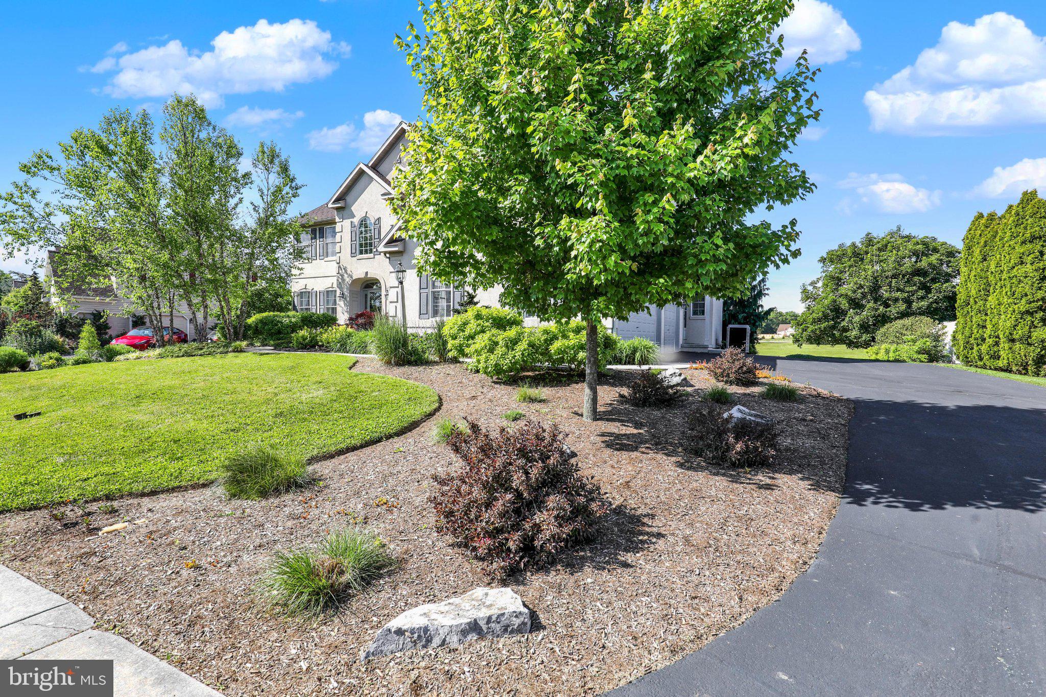 ROSEWOOD HILLS - Residential