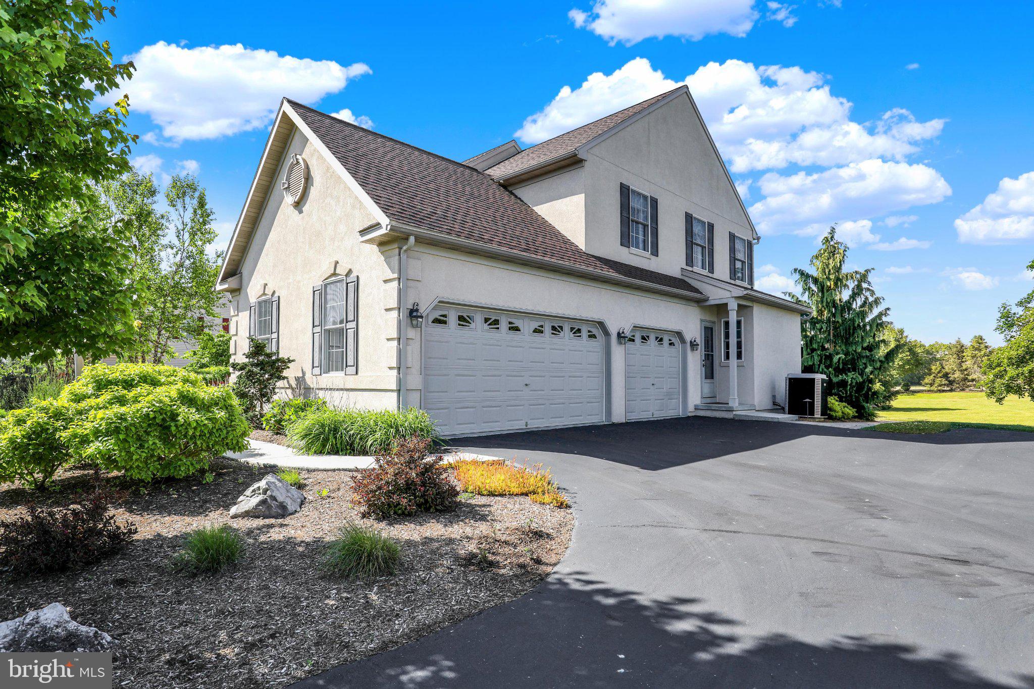 ROSEWOOD HILLS - Residential