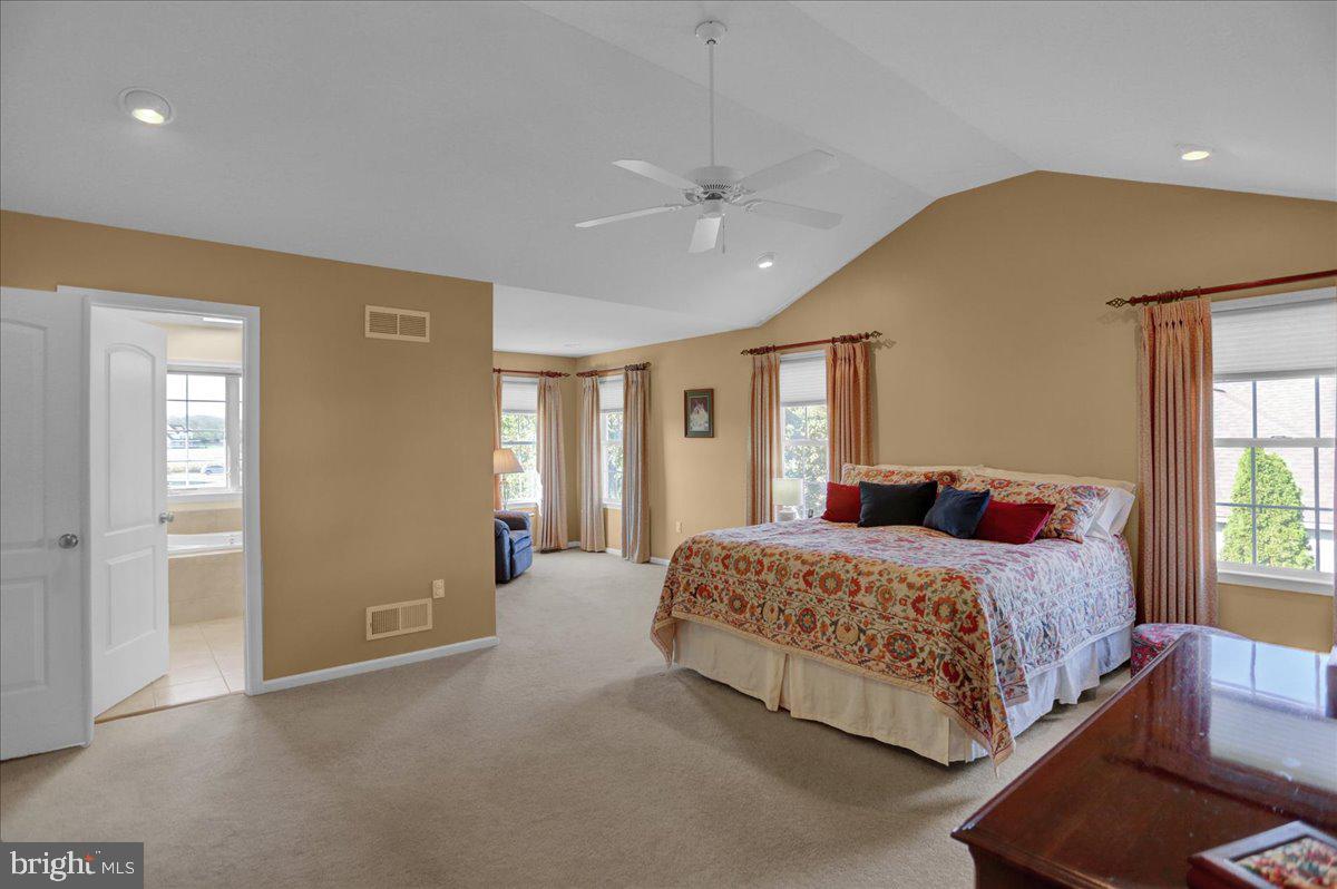 ROSEWOOD HILLS - Residential