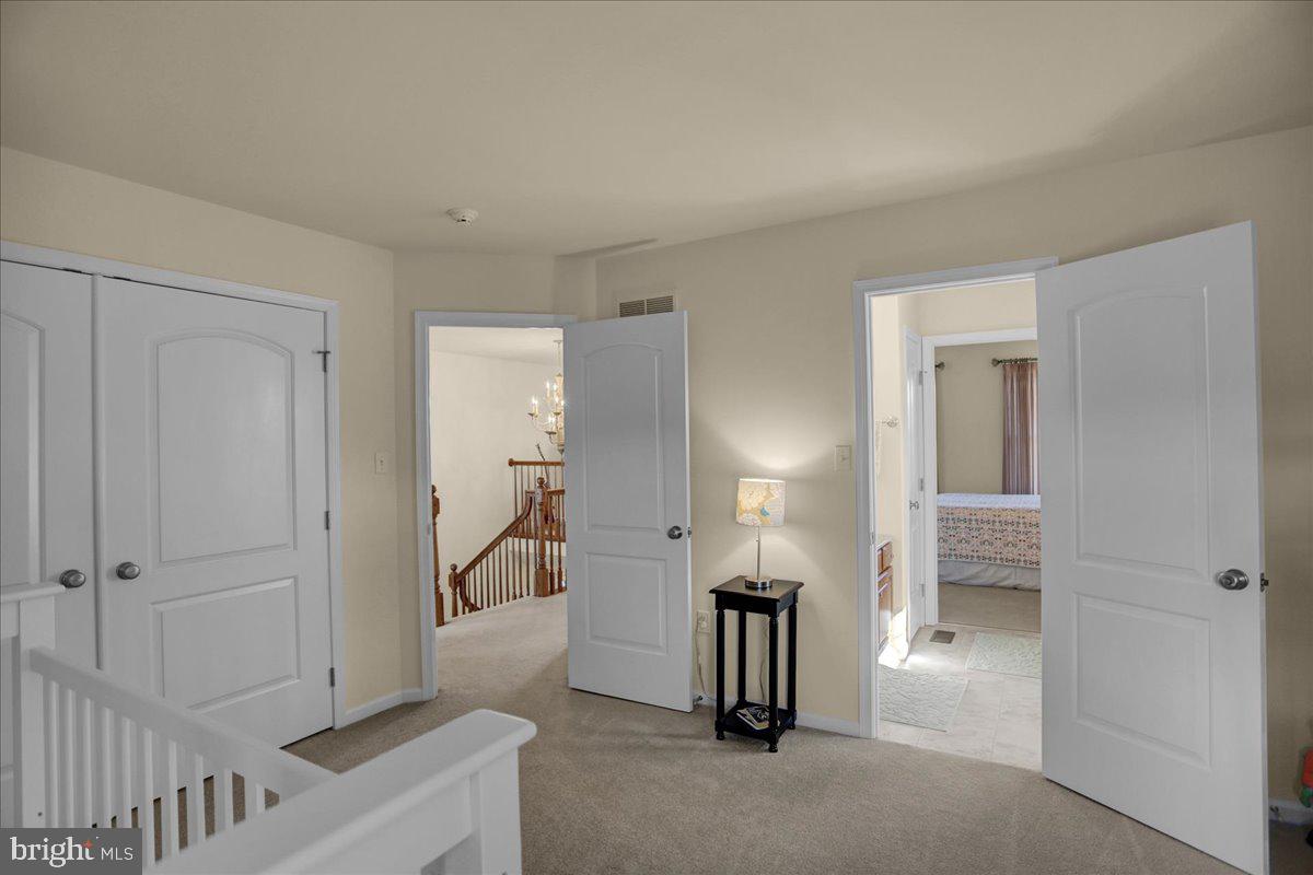ROSEWOOD HILLS - Residential