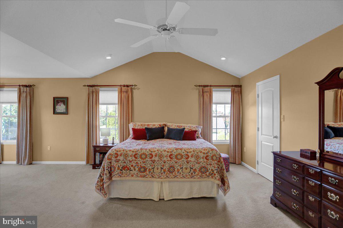 ROSEWOOD HILLS - Residential
