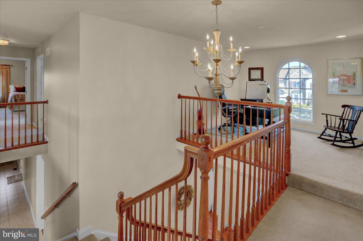 ROSEWOOD HILLS - Residential