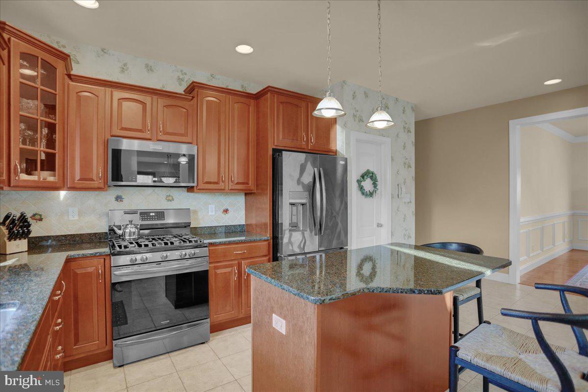 ROSEWOOD HILLS - Residential