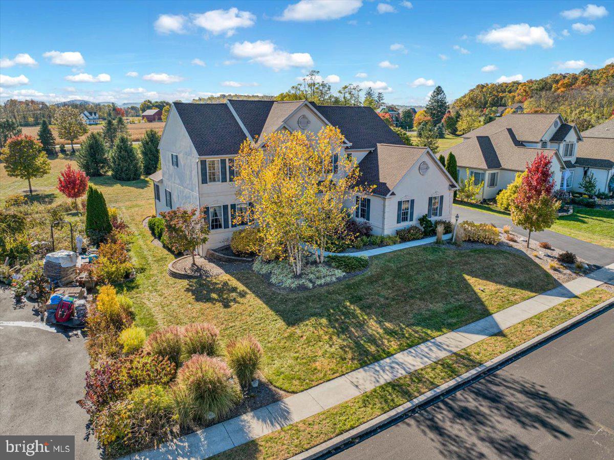 ROSEWOOD HILLS - Residential