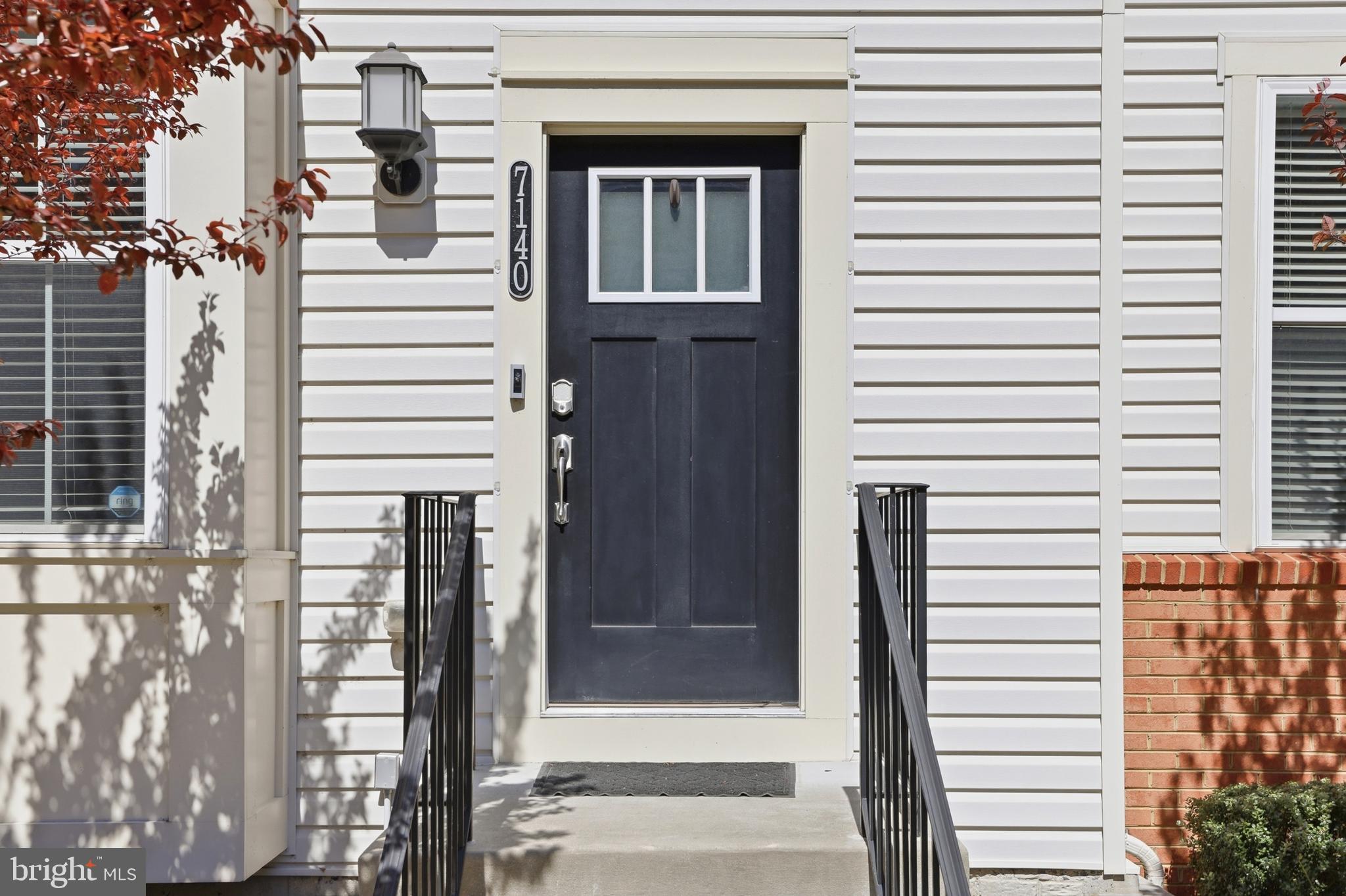 OXFORD SQUARE - Residential Lease