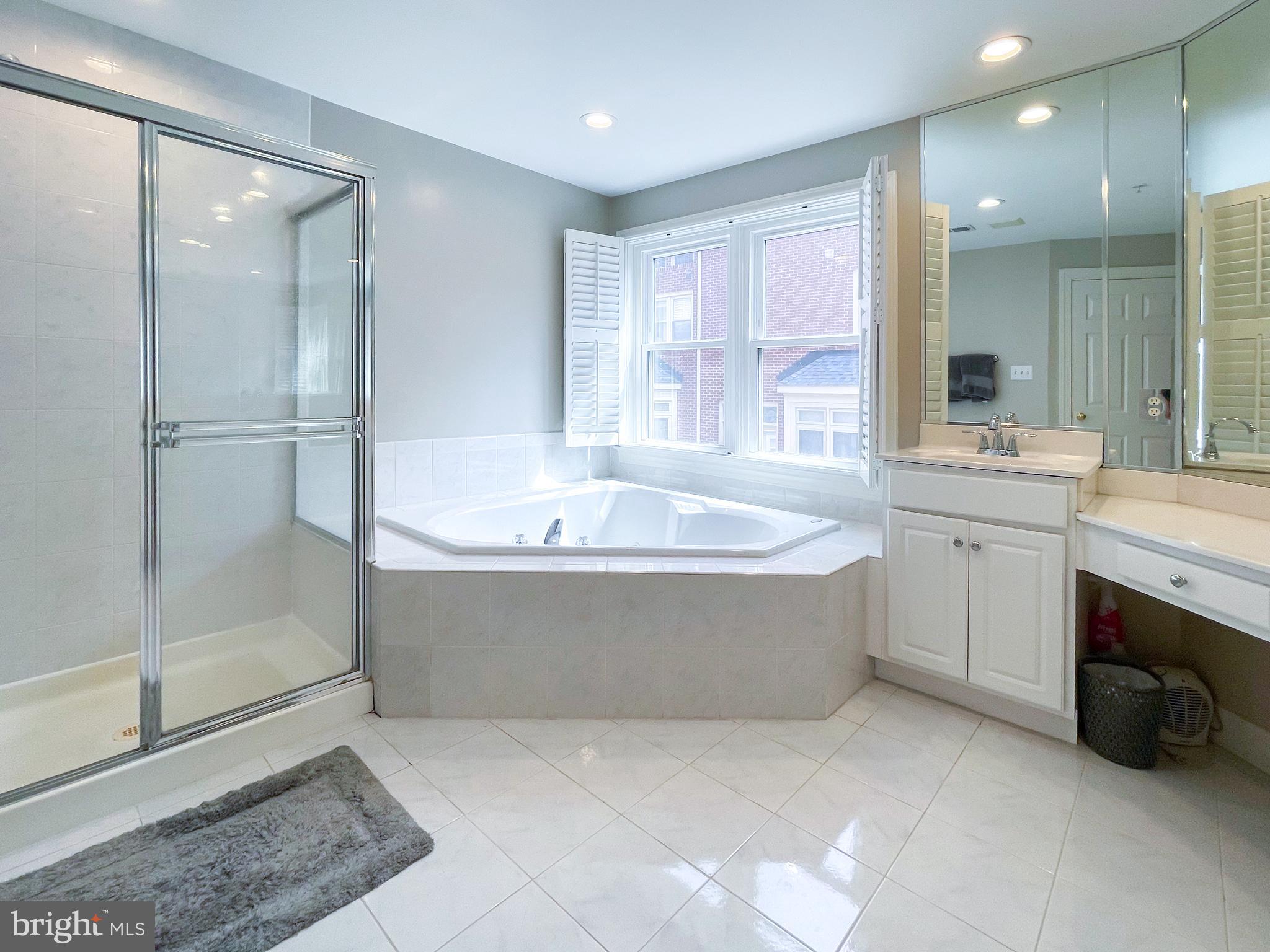 BROMPTONS AT CLARENDON - Residential Lease