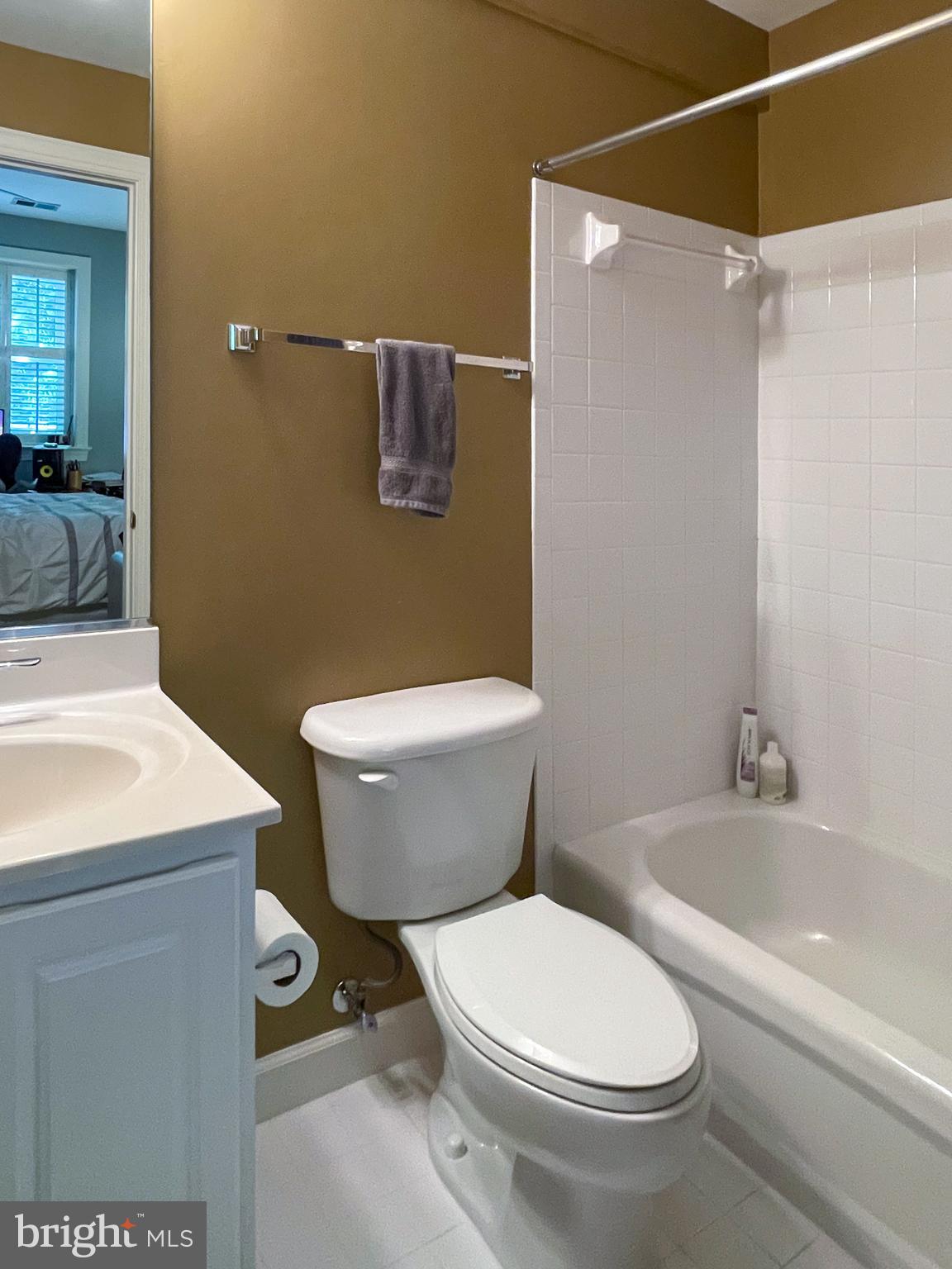 BROMPTONS AT CLARENDON - Residential Lease