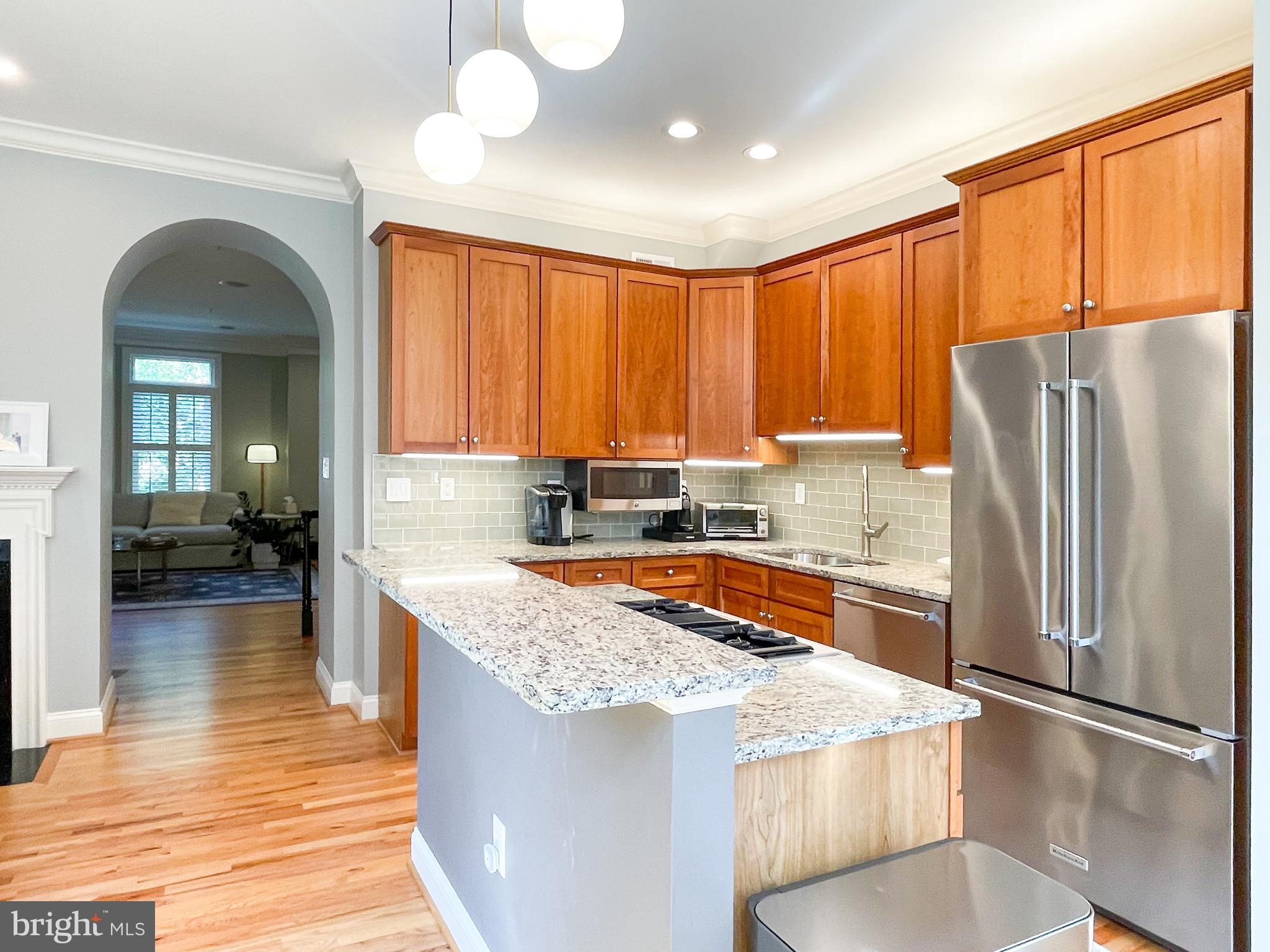 BROMPTONS AT CLARENDON - Residential Lease