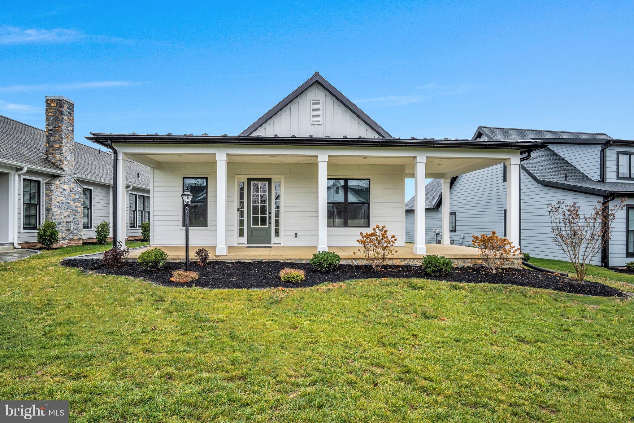 THE PORCHES OF ALLENBERRY - Residential