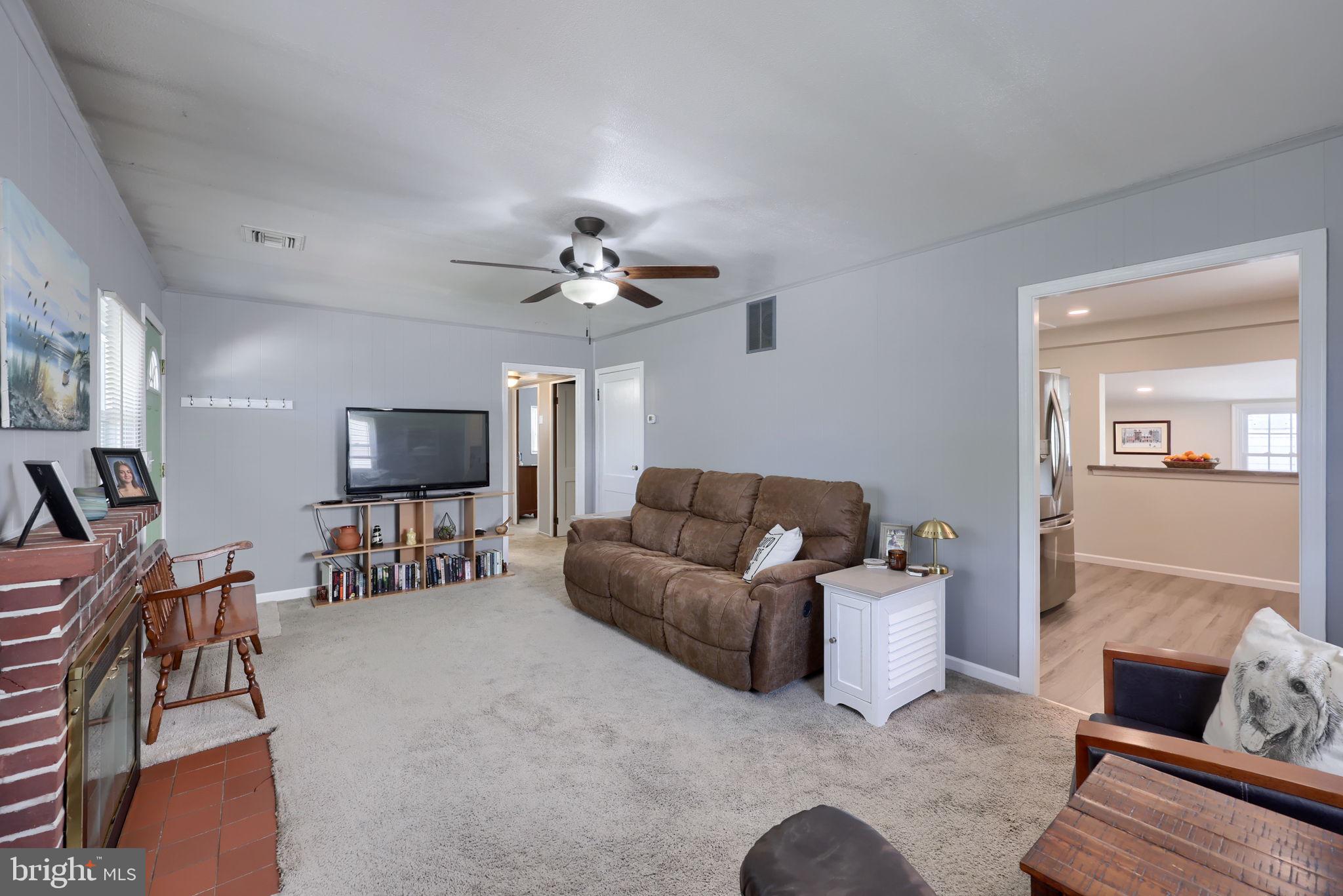 FOREST HILLS - Residential
