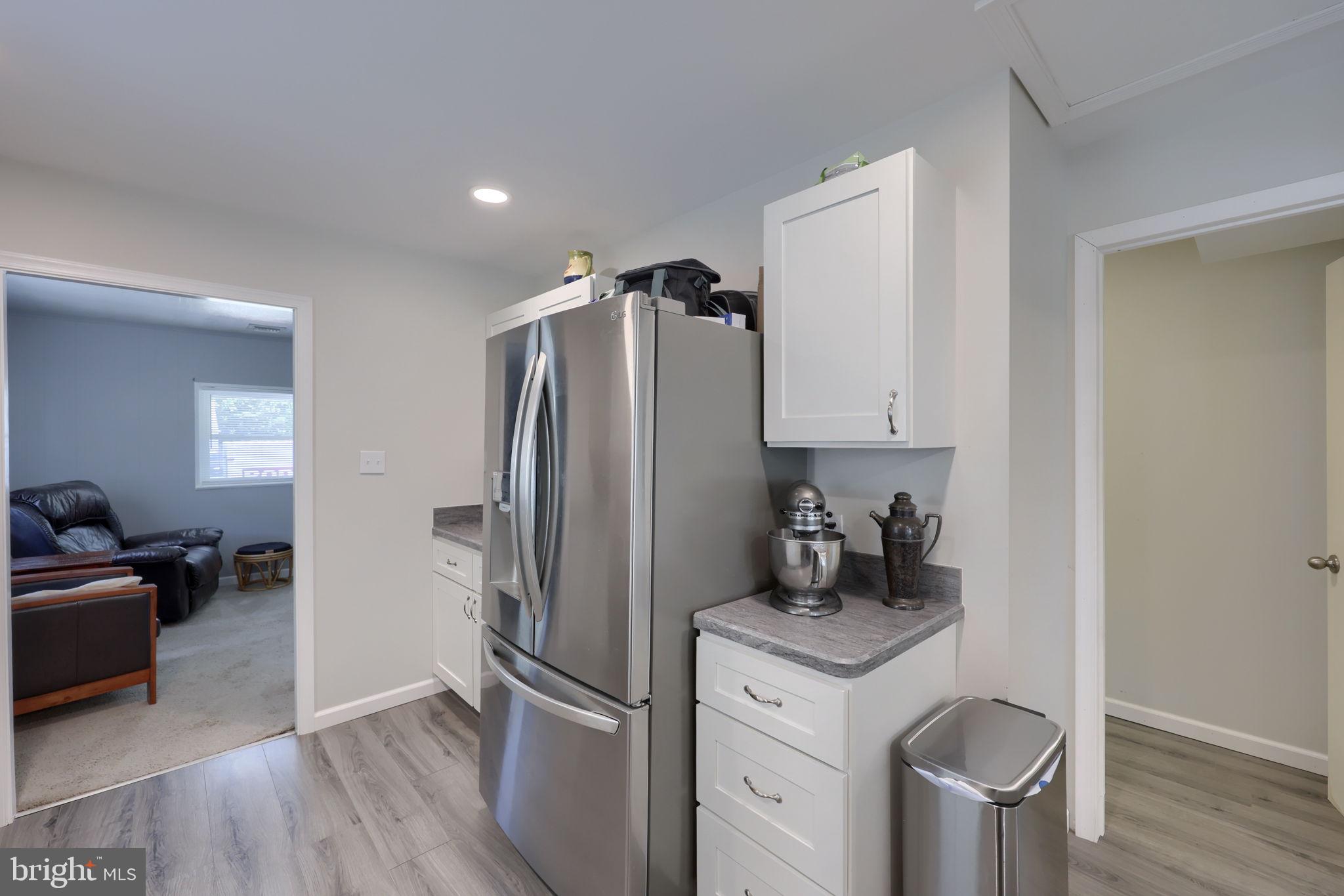 FOREST HILLS - Residential