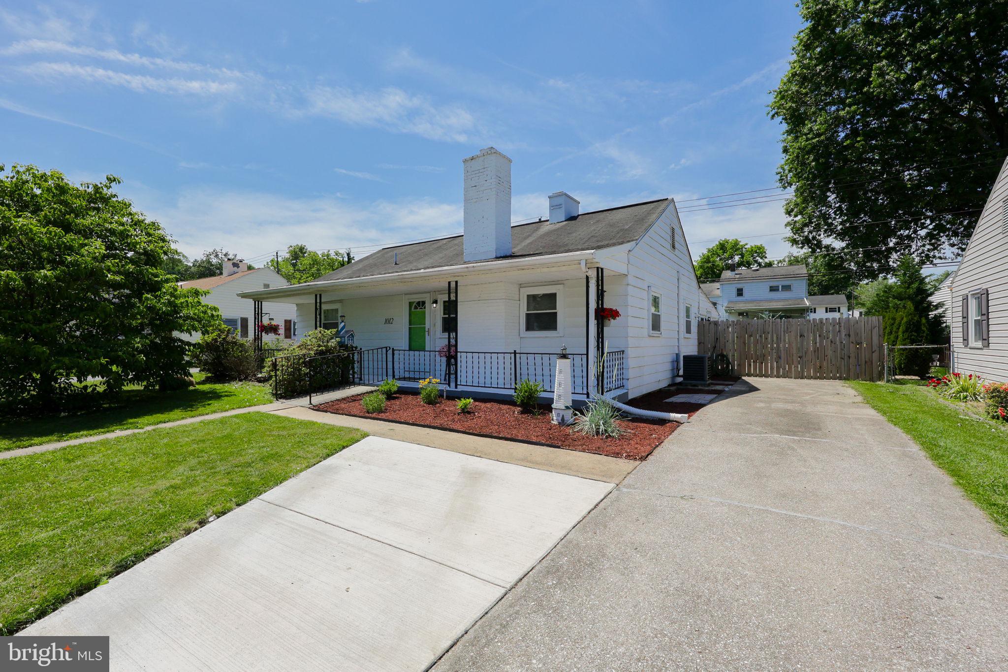 FOREST HILLS - Residential