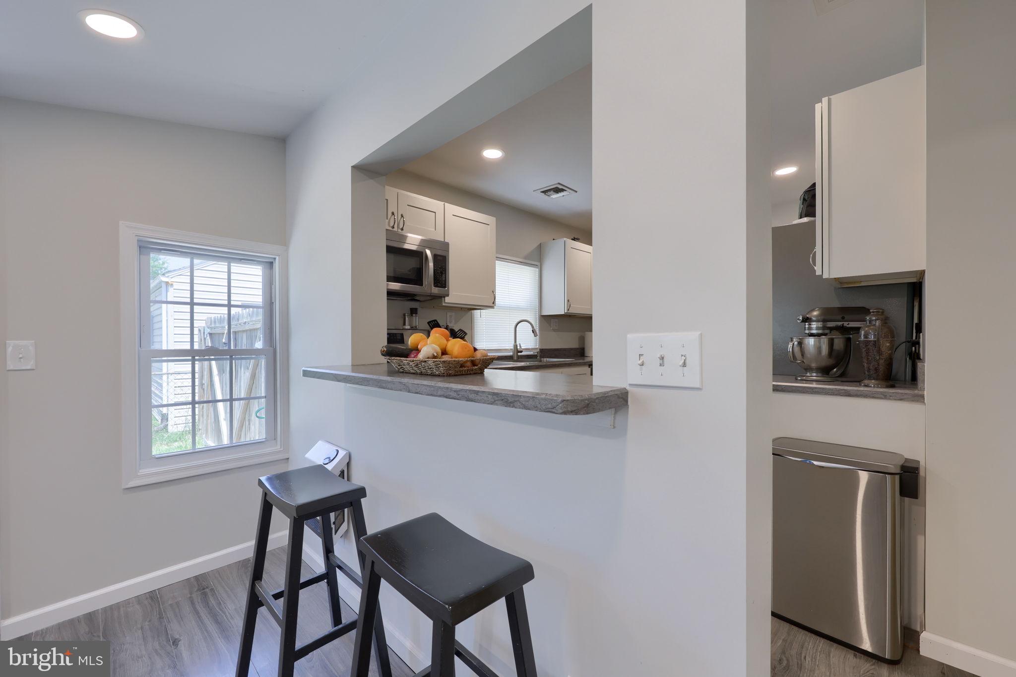 FOREST HILLS - Residential