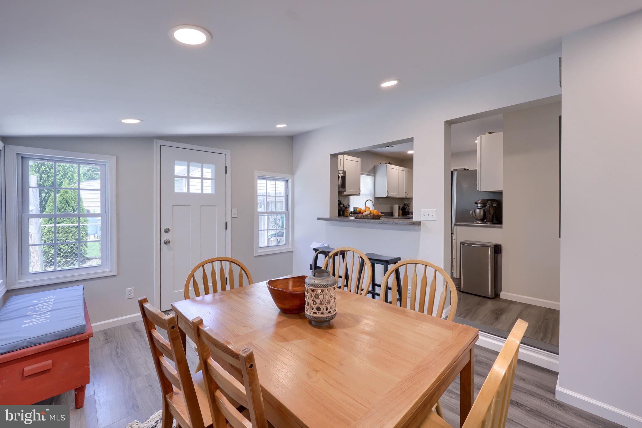 FOREST HILLS - Residential