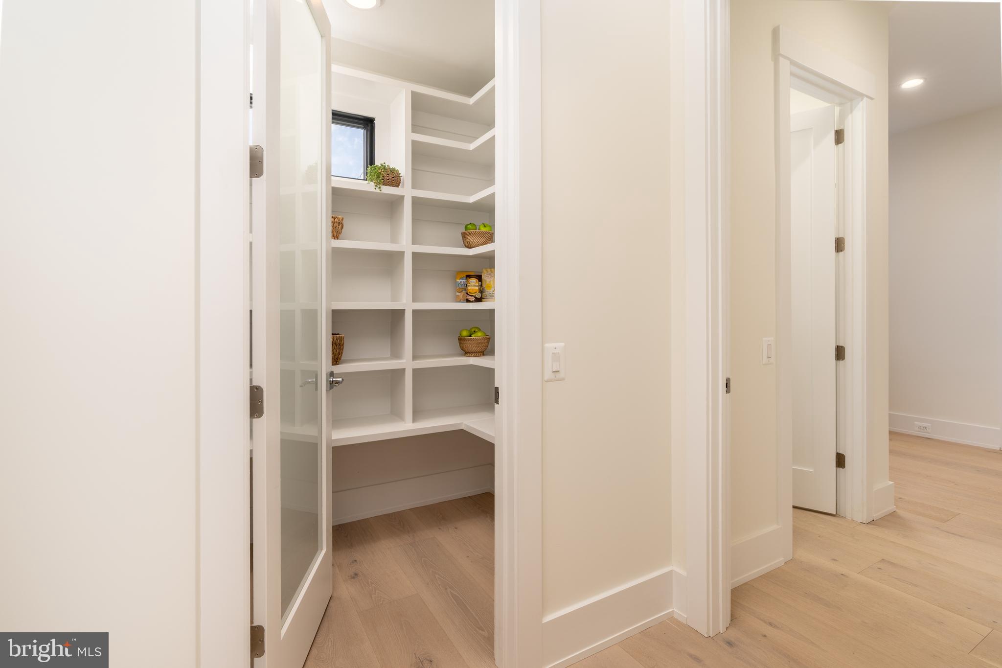 WESTBRIAR COUNTRY CLUB MANOR - Residential