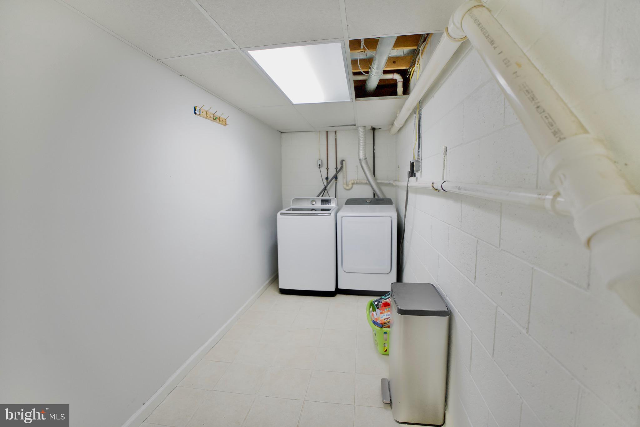 ORCHARD COURTS - Residential