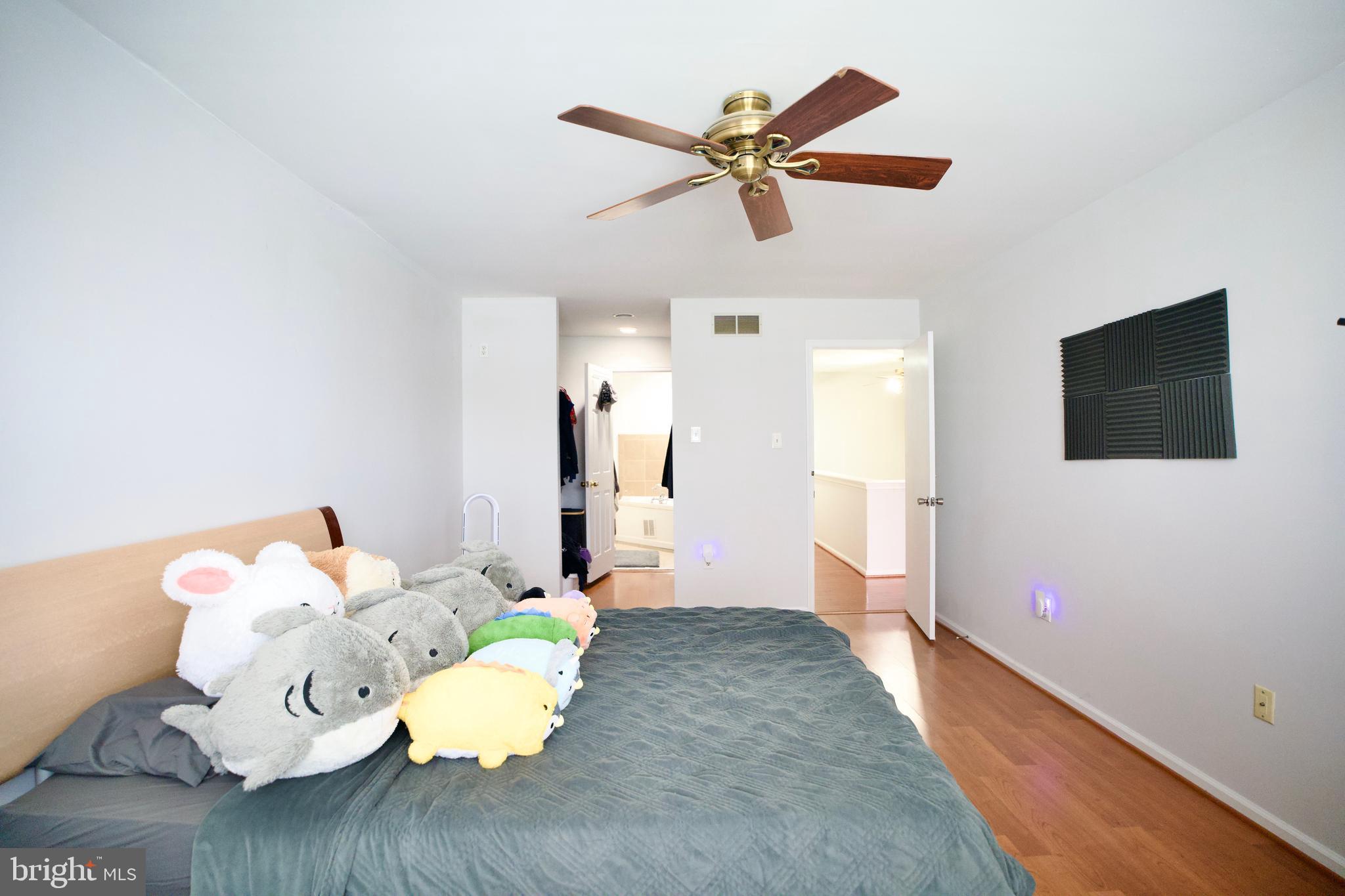 ORCHARD COURTS - Residential