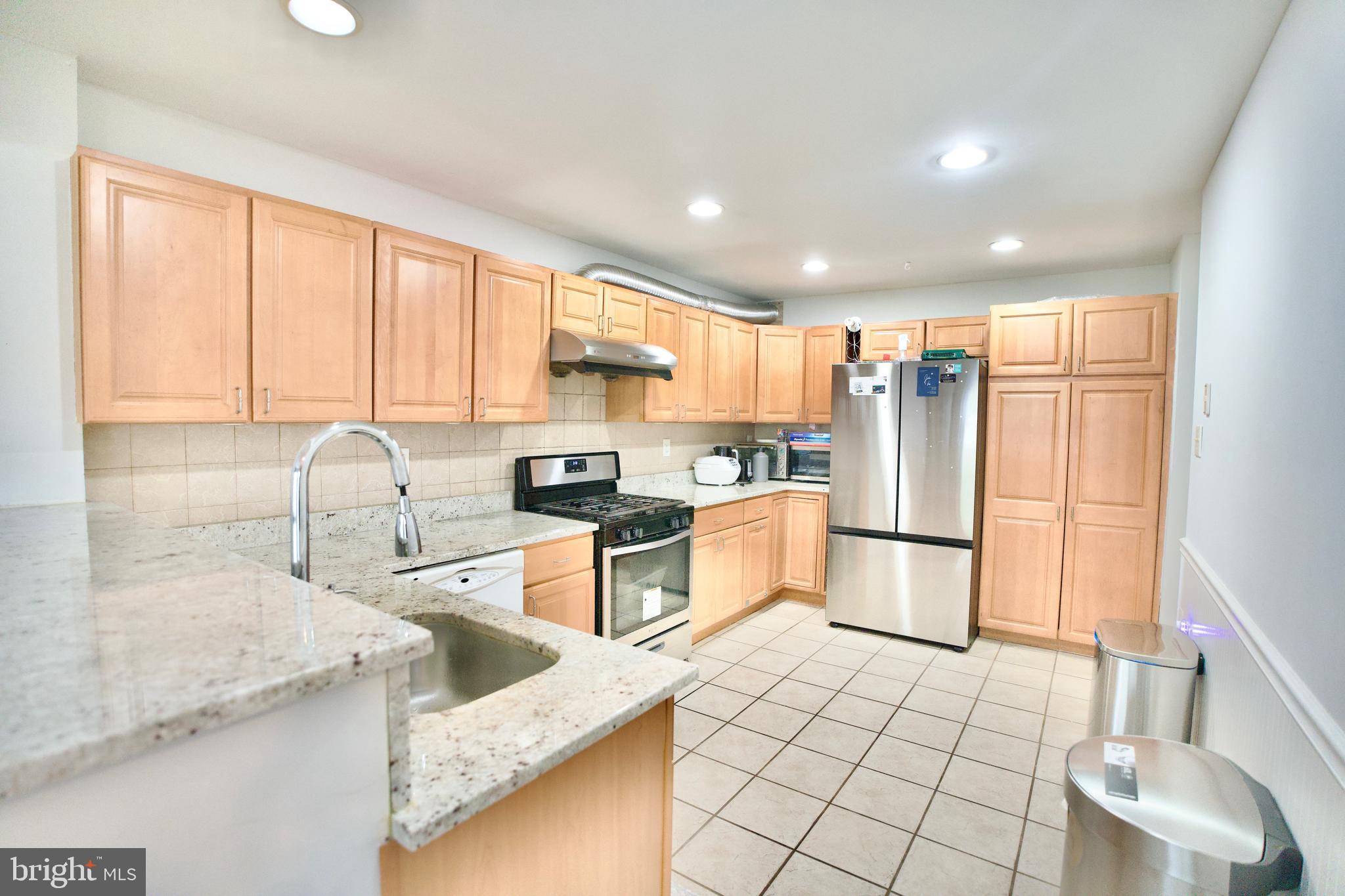 ORCHARD COURTS - Residential
