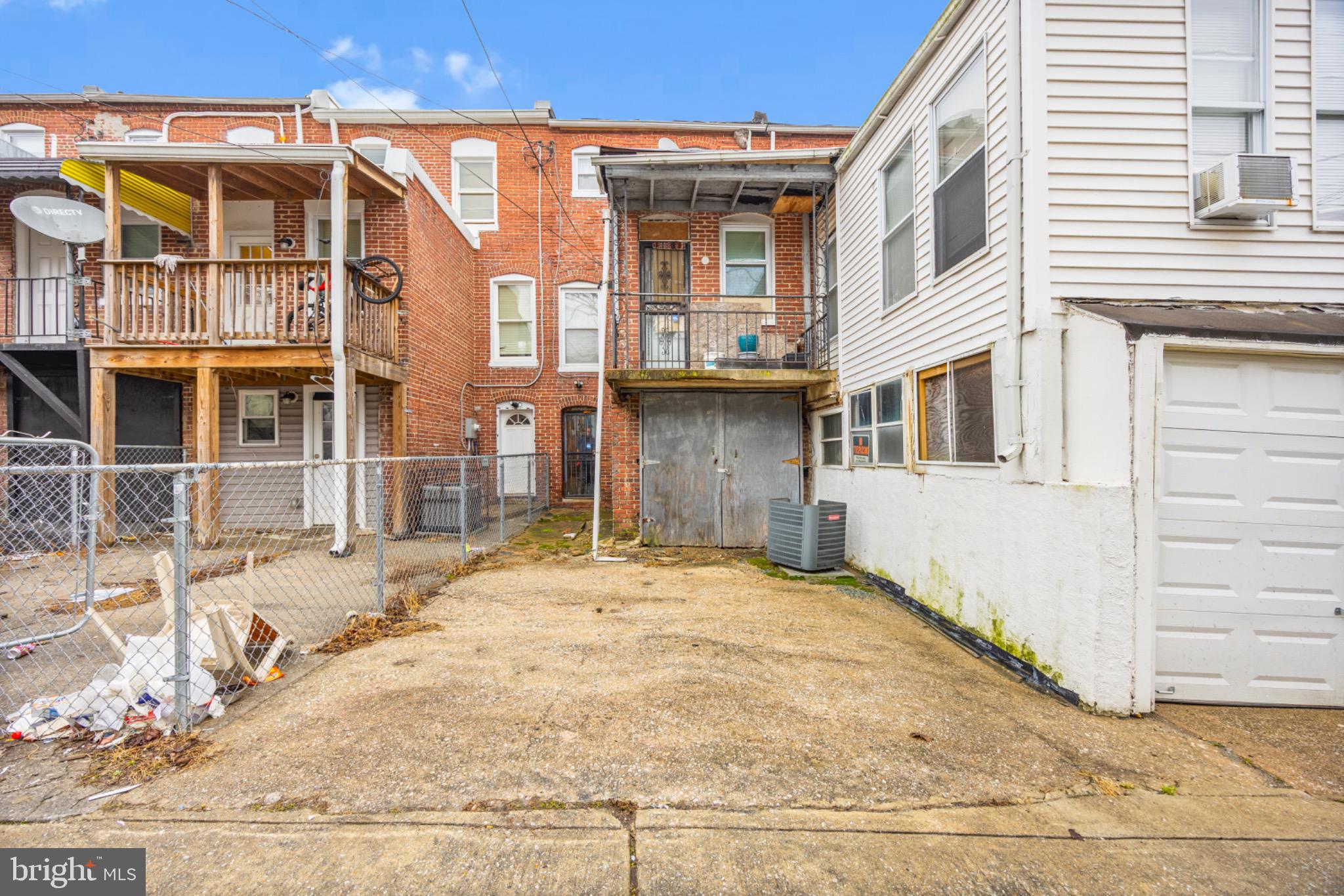 CARROLL-SOUTH HILTON - Residential