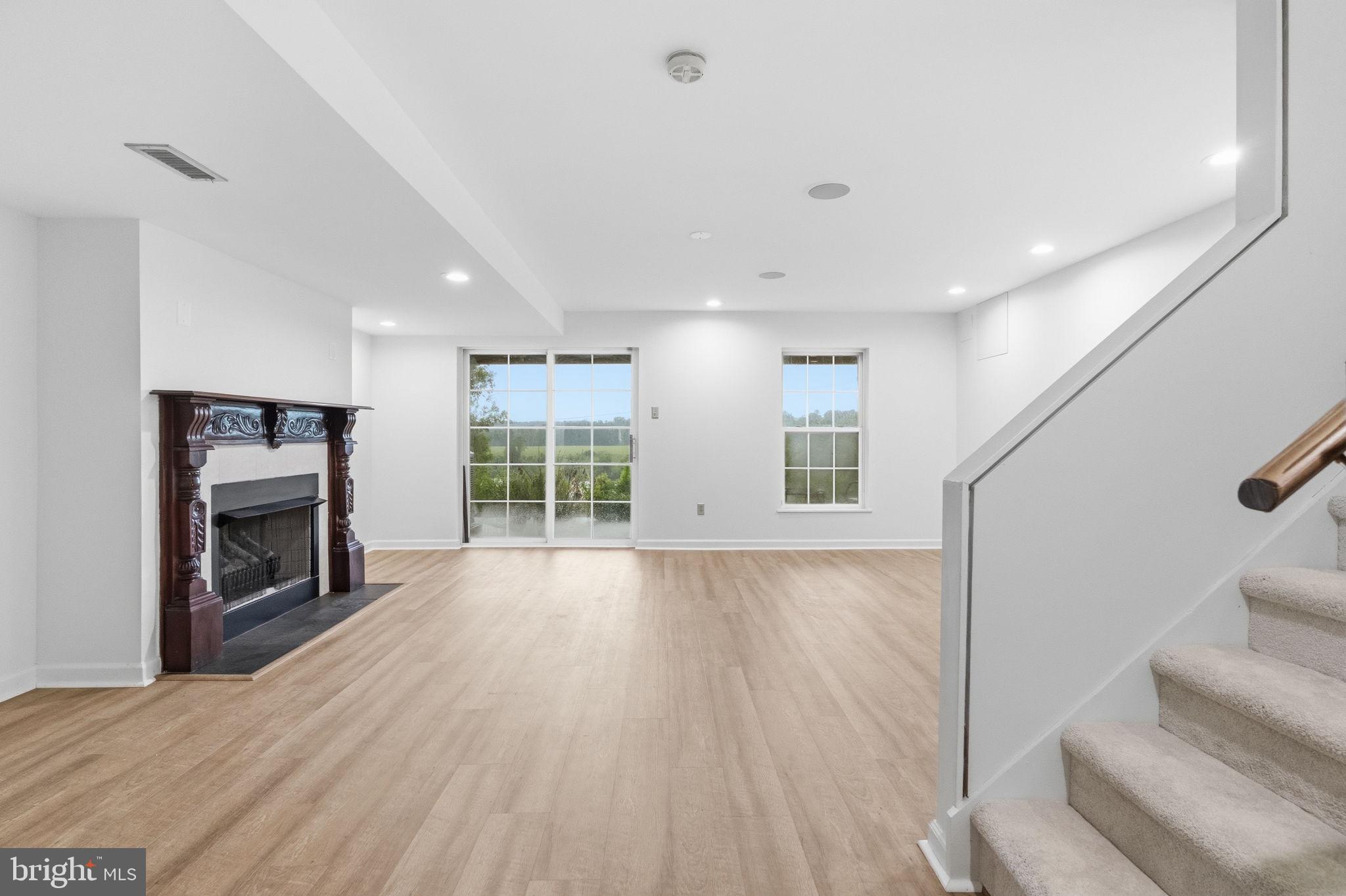 MARSH HARBOUR - Residential