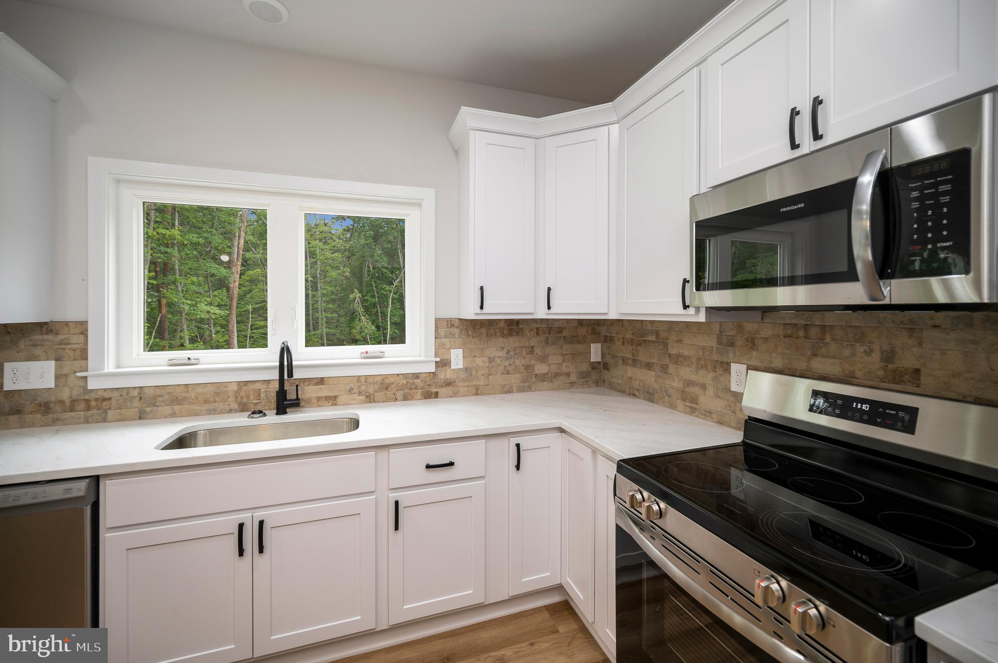 ADJ PURKS - Residential