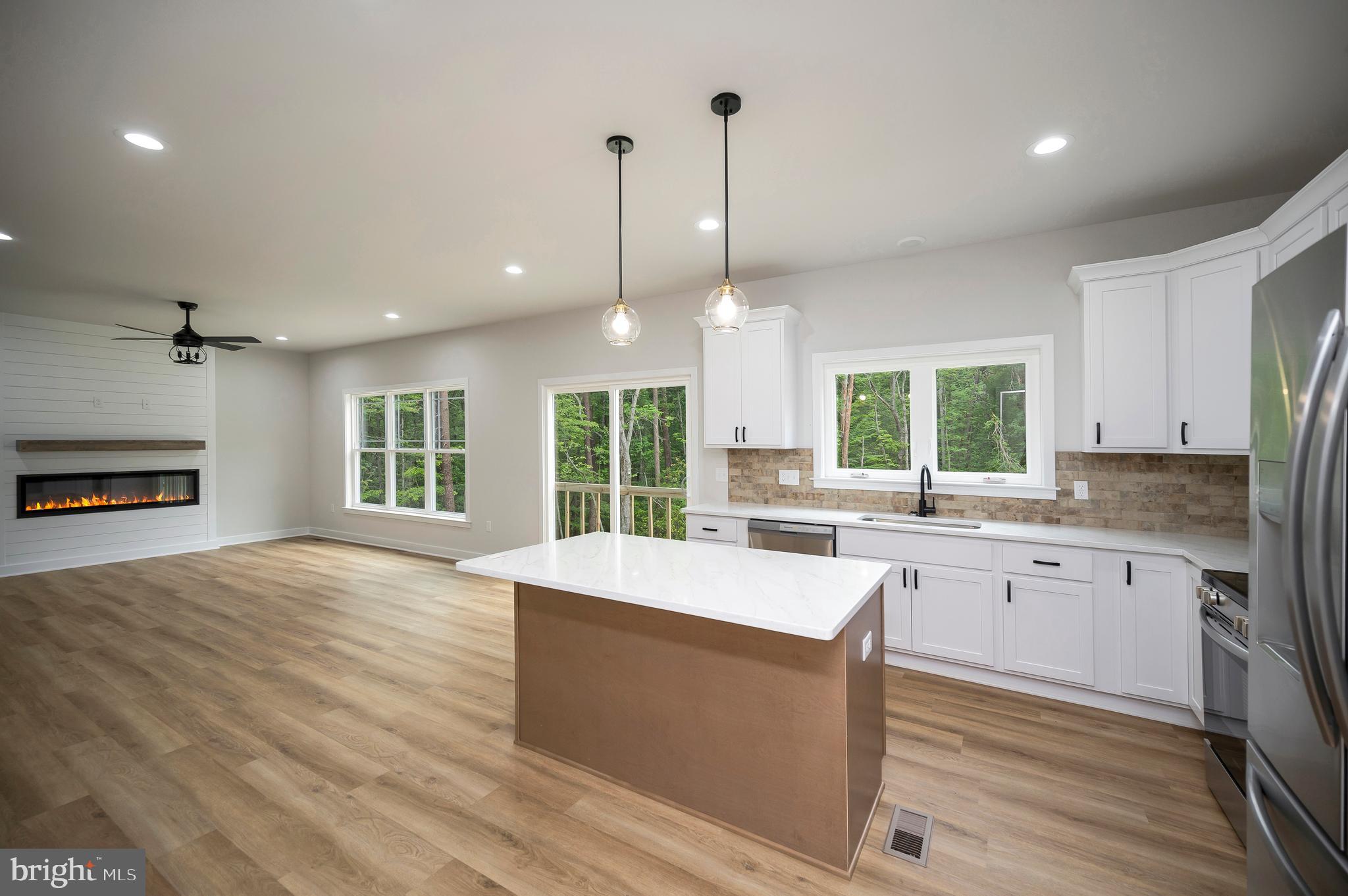 ADJ PURKS - Residential